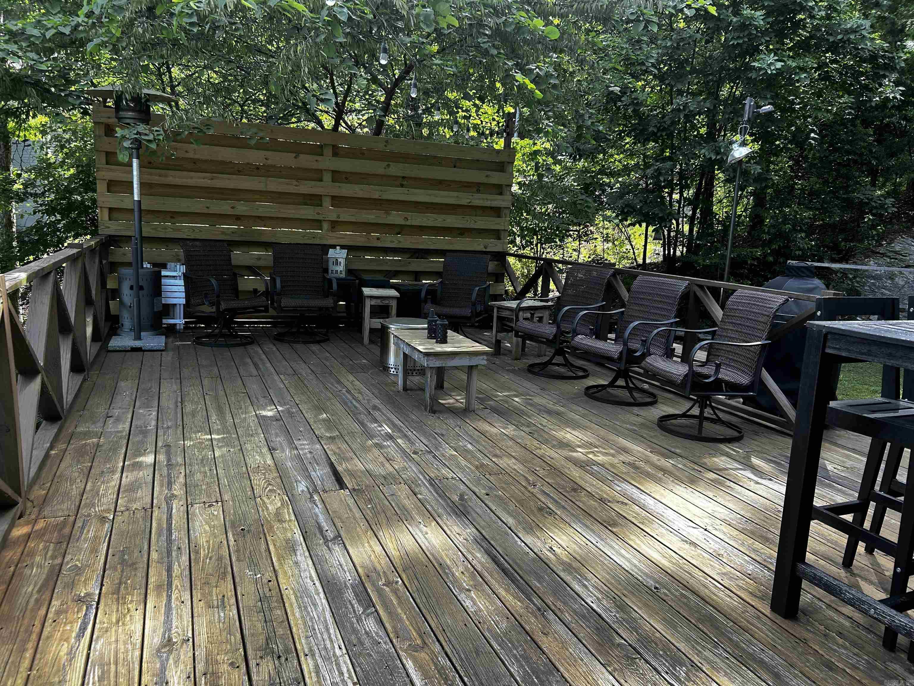 BRUSHY LAKE - Residential