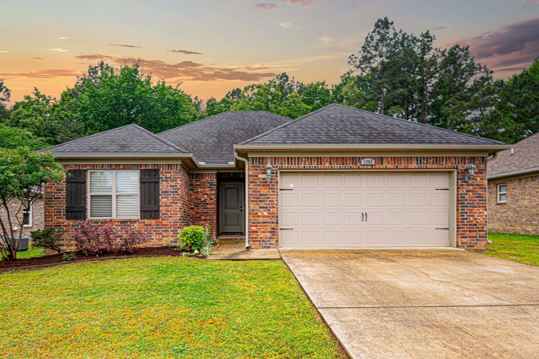ACUFF - Residential