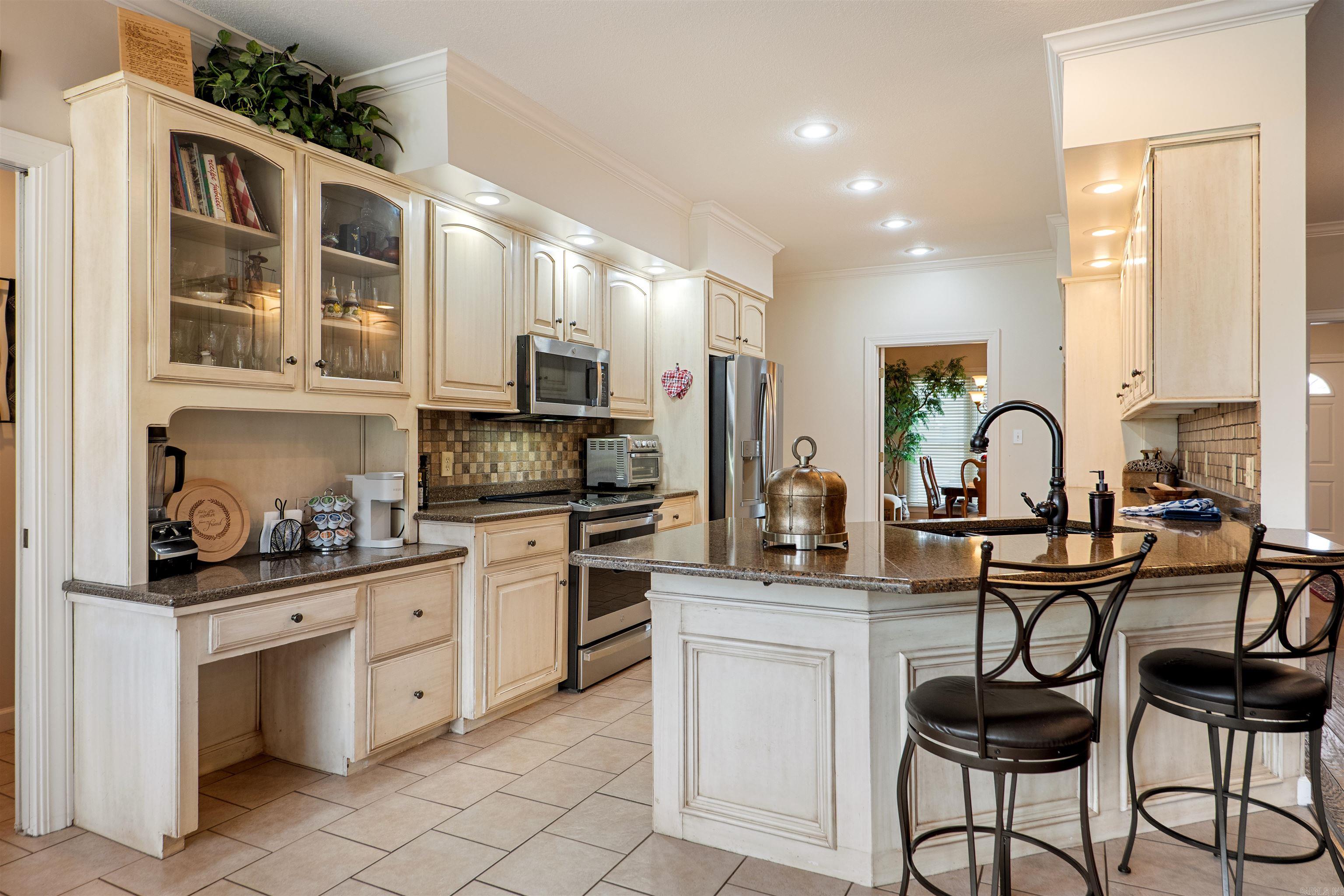 SOUTHRIDGE - Residential