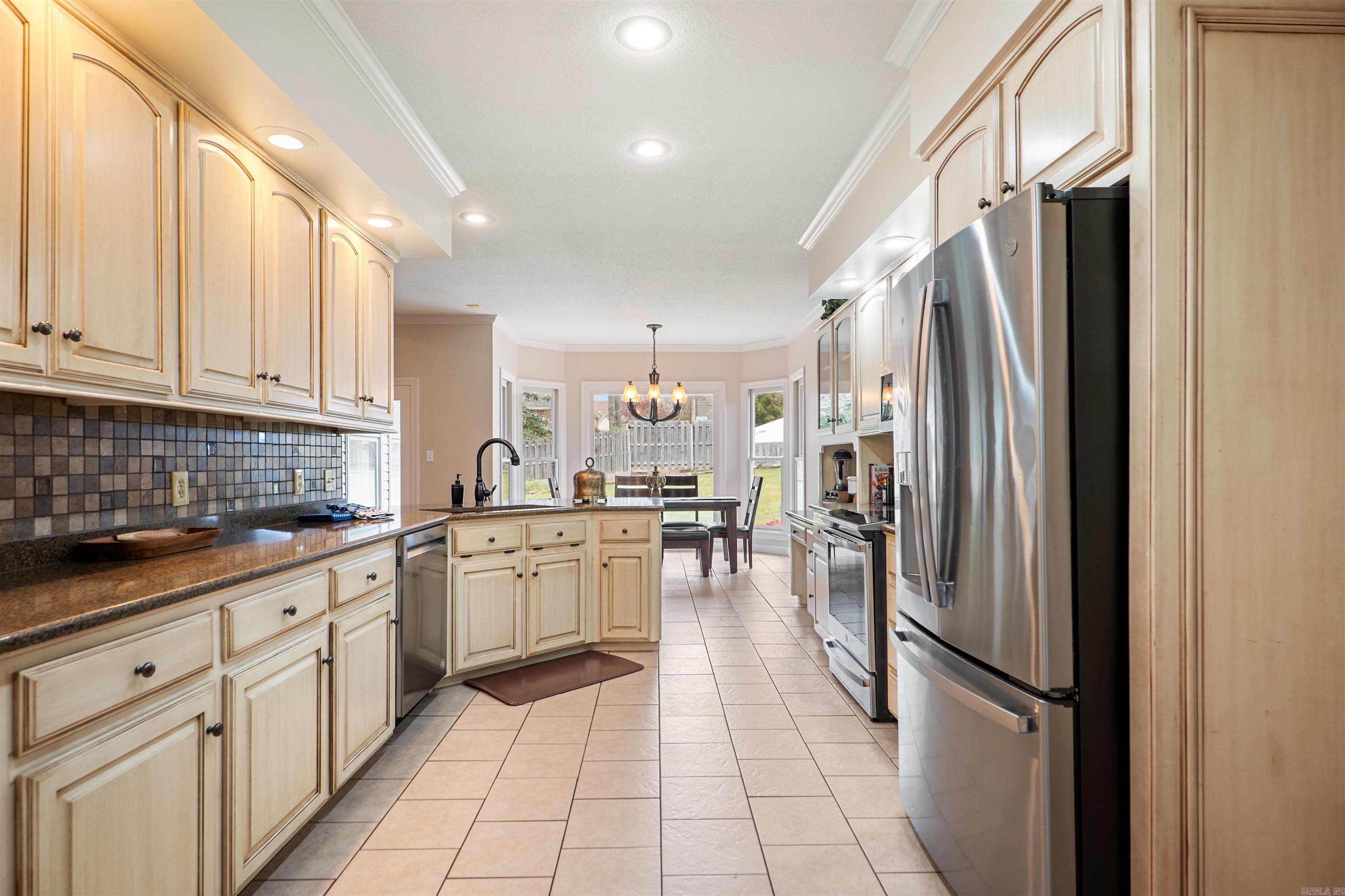 SOUTHRIDGE - Residential