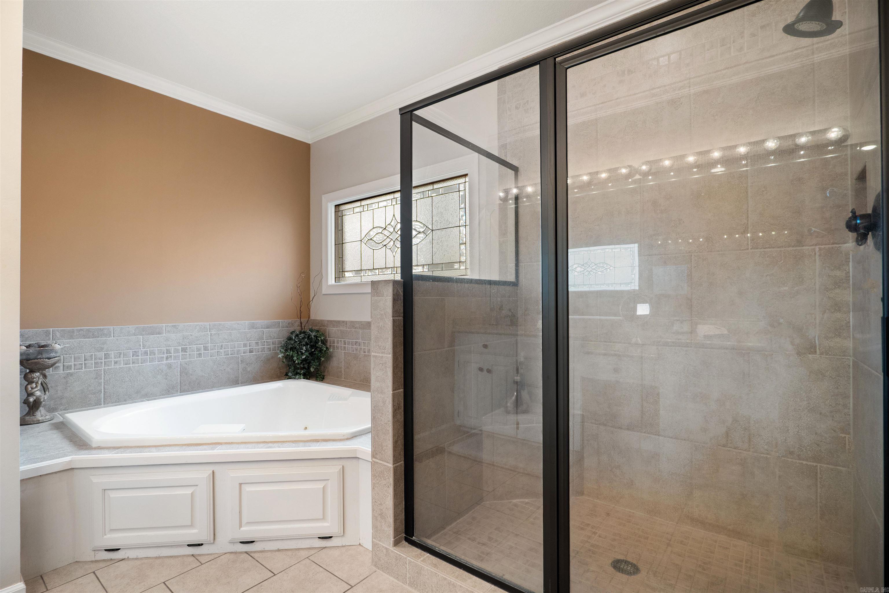 SOUTHRIDGE - Residential