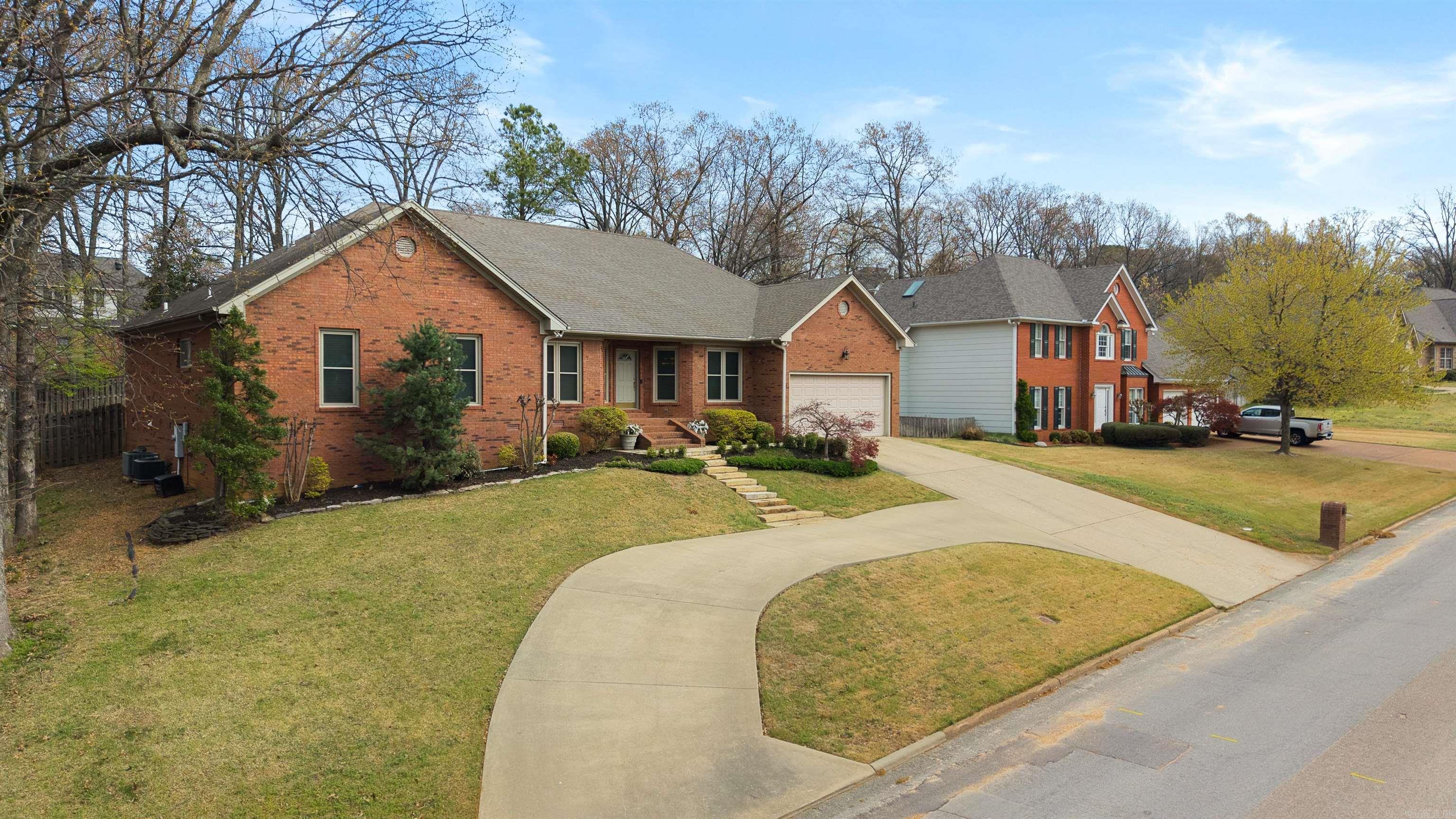 SOUTHRIDGE - Residential