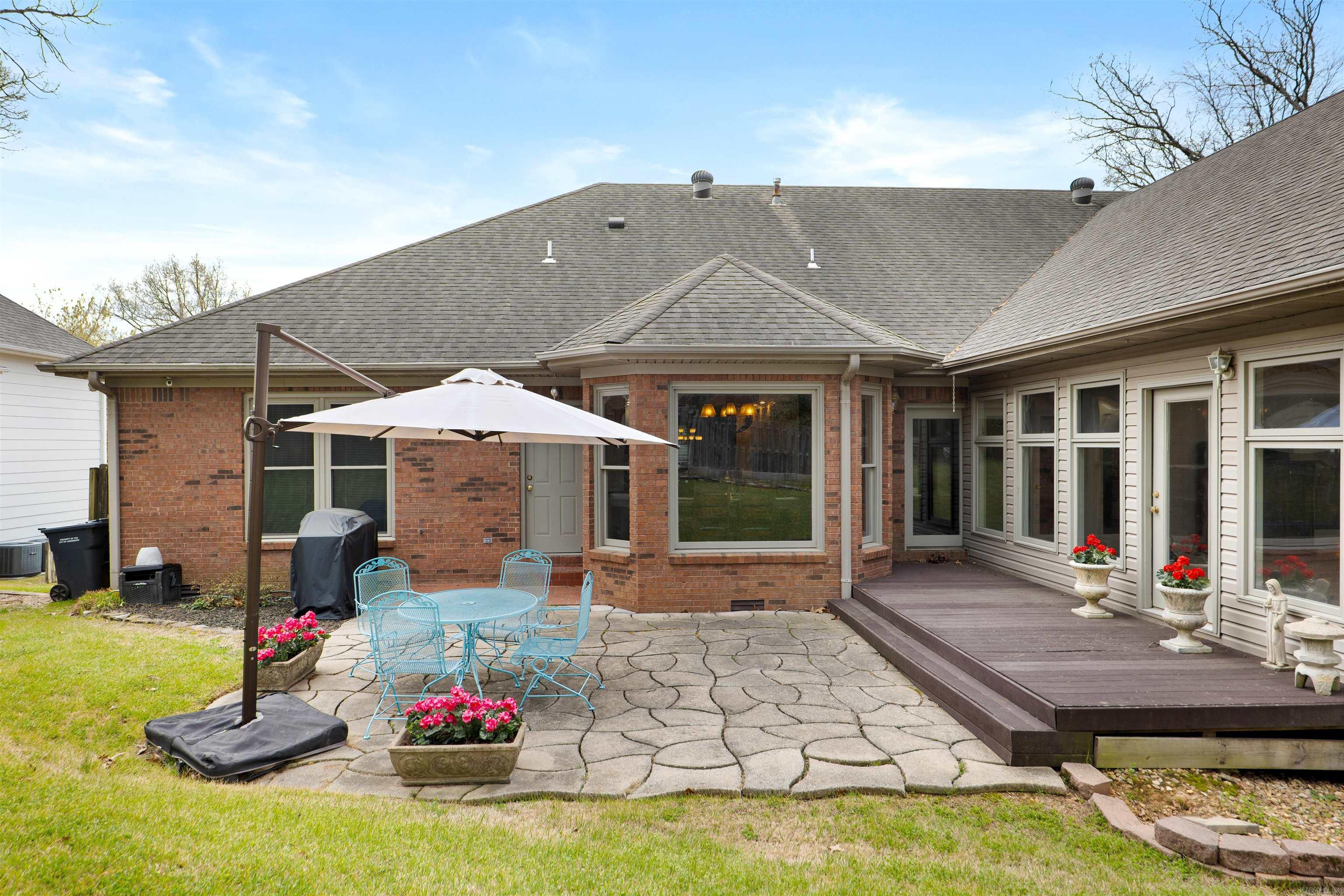 SOUTHRIDGE - Residential