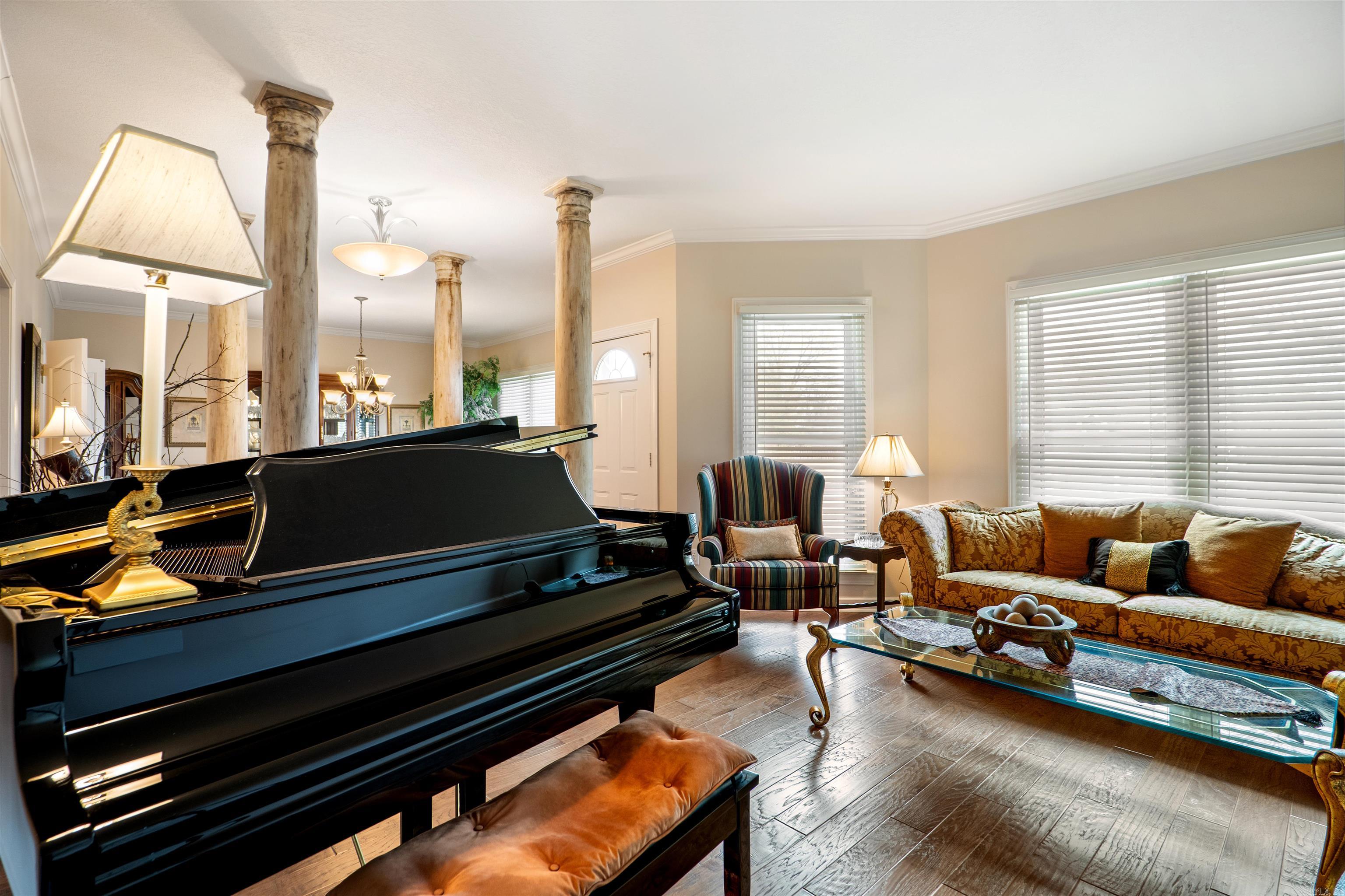 SOUTHRIDGE - Residential