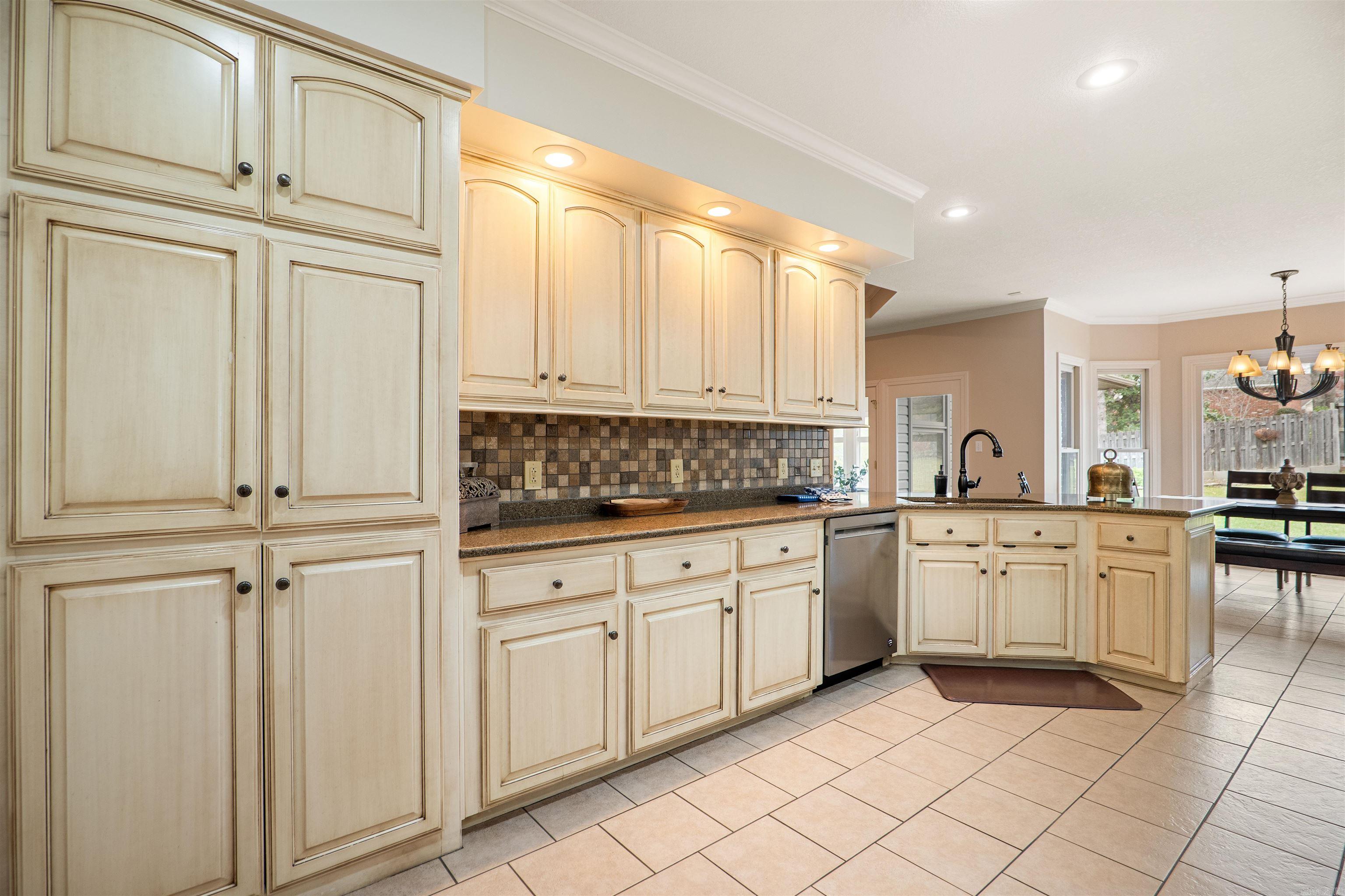 SOUTHRIDGE - Residential