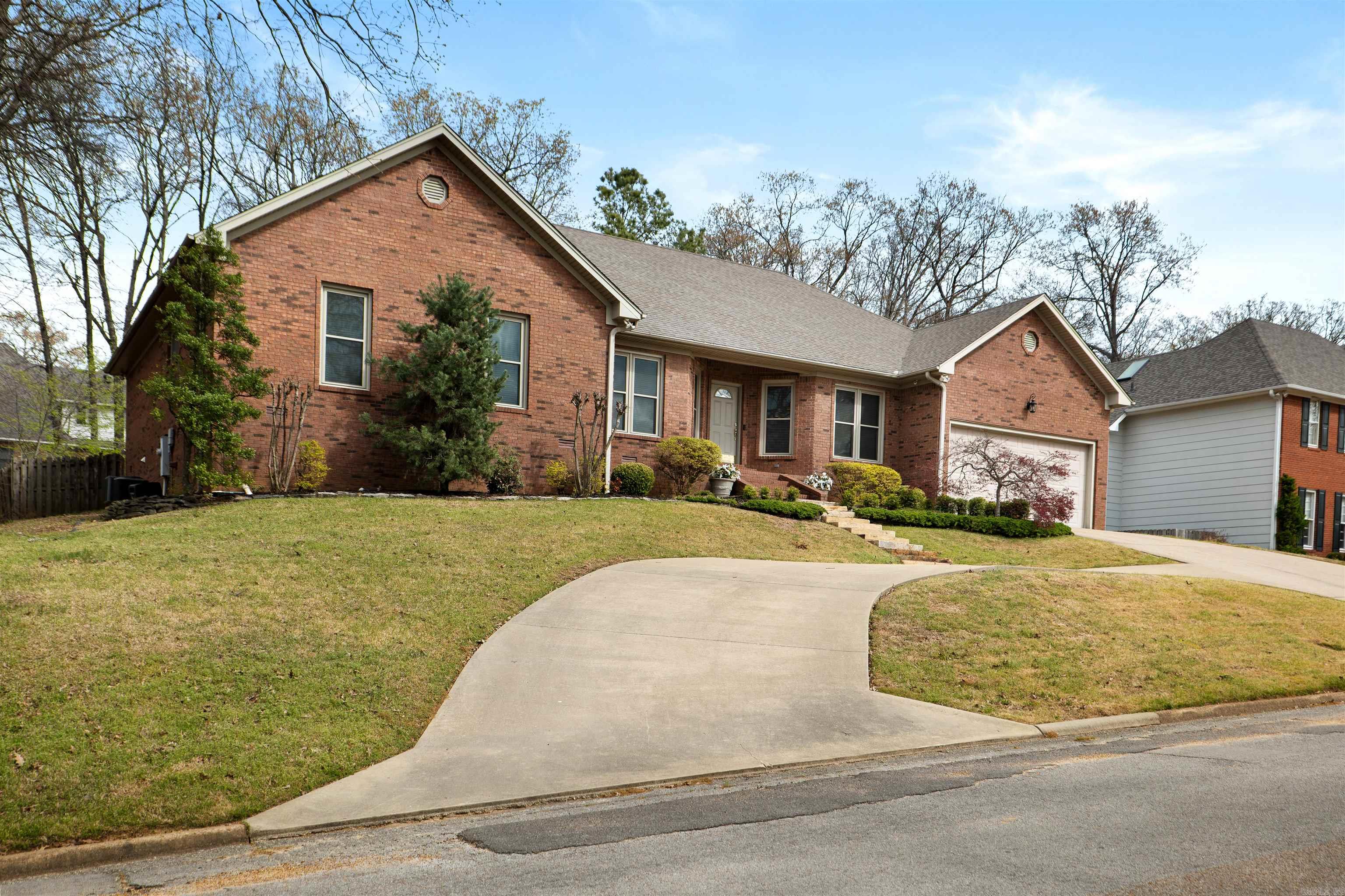 SOUTHRIDGE - Residential