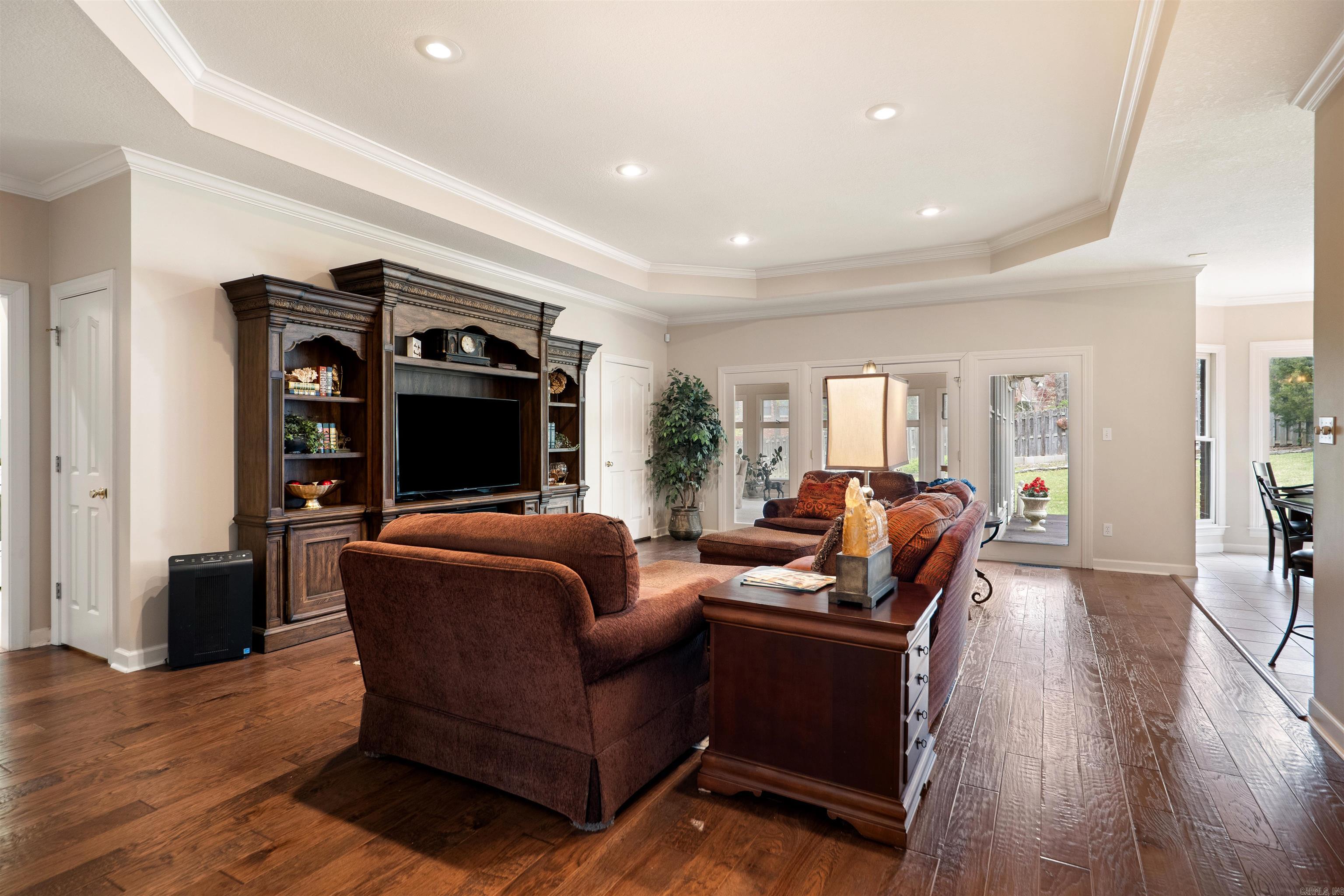 SOUTHRIDGE - Residential