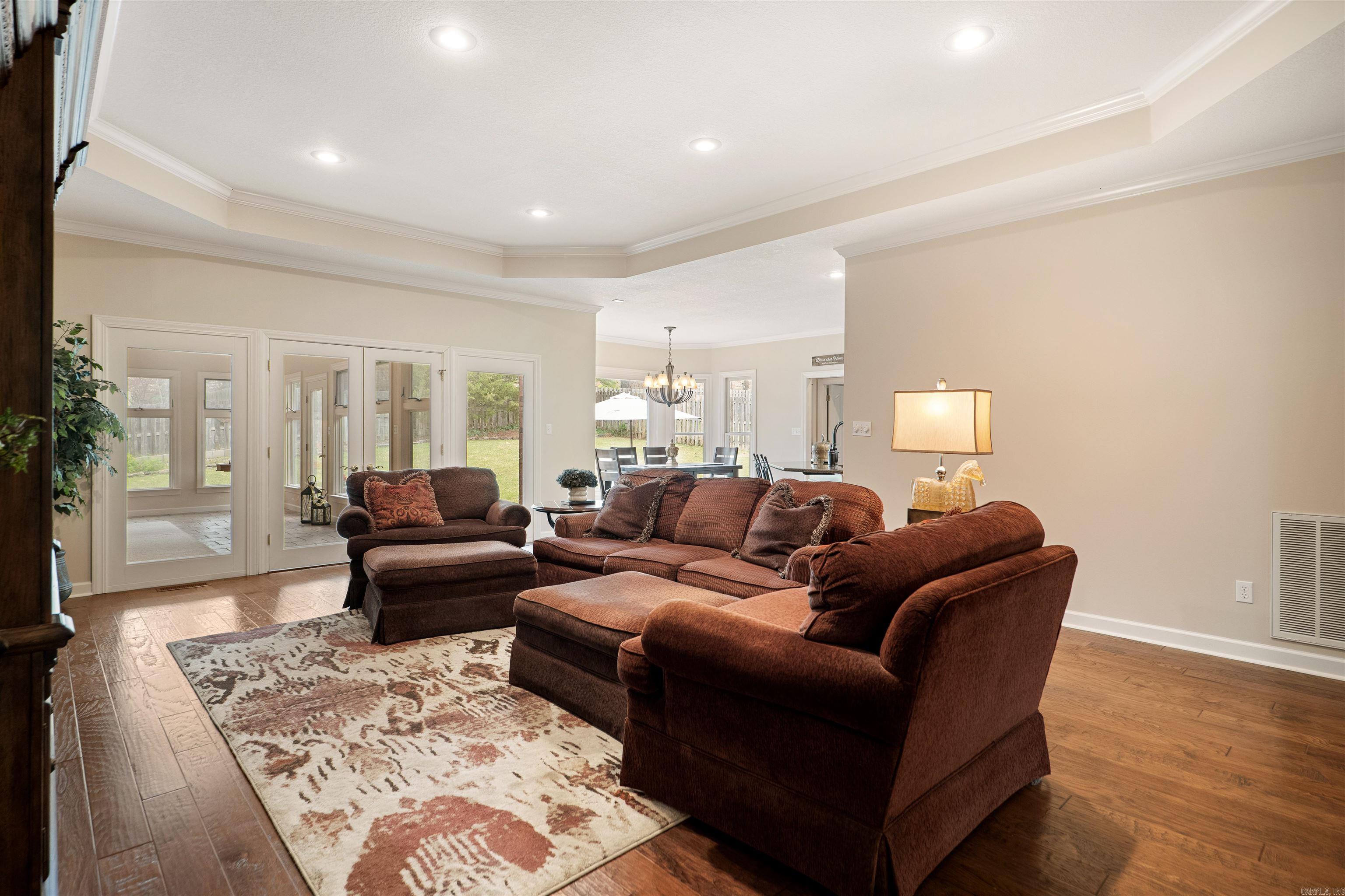 SOUTHRIDGE - Residential