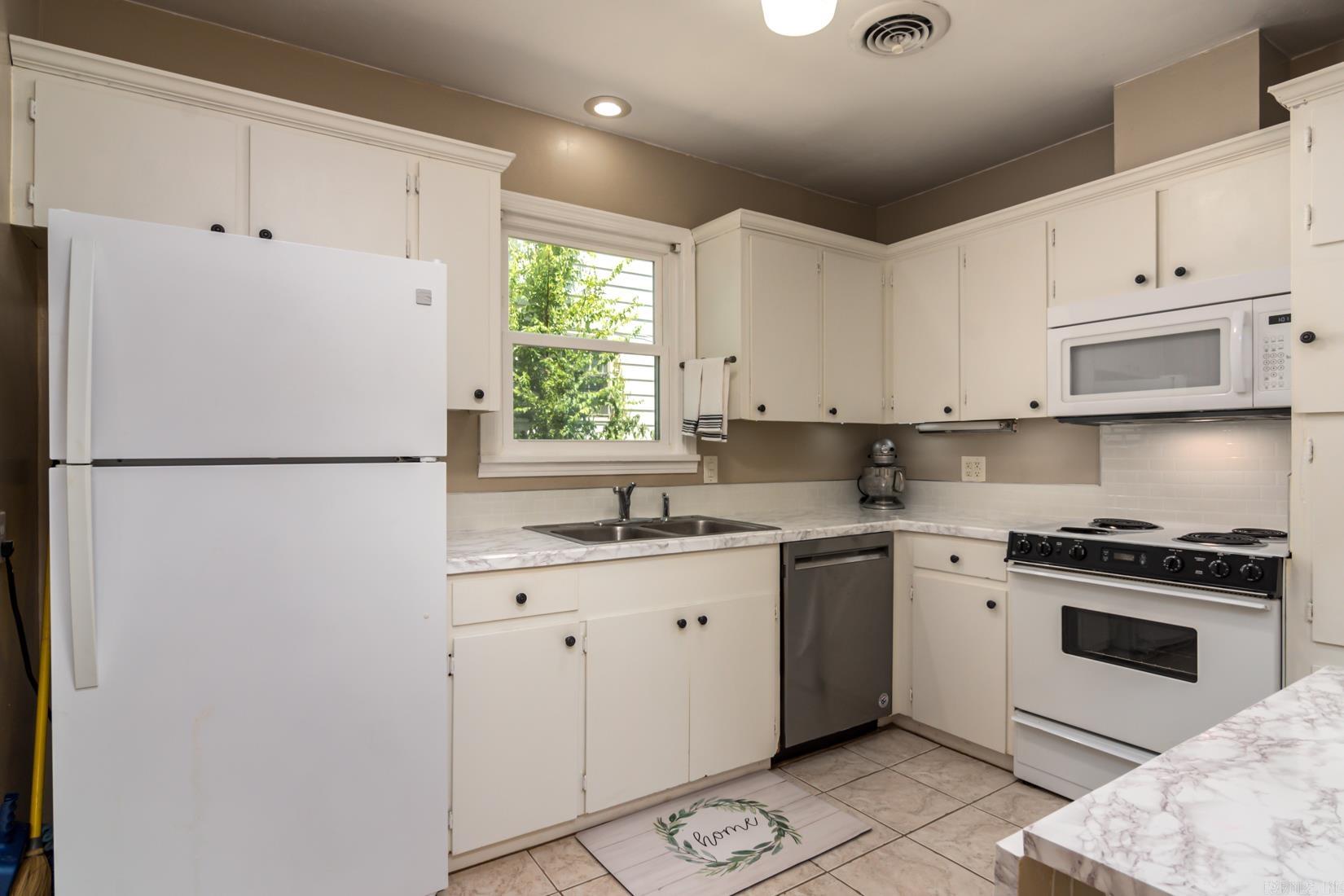 GLENDALE - Residential