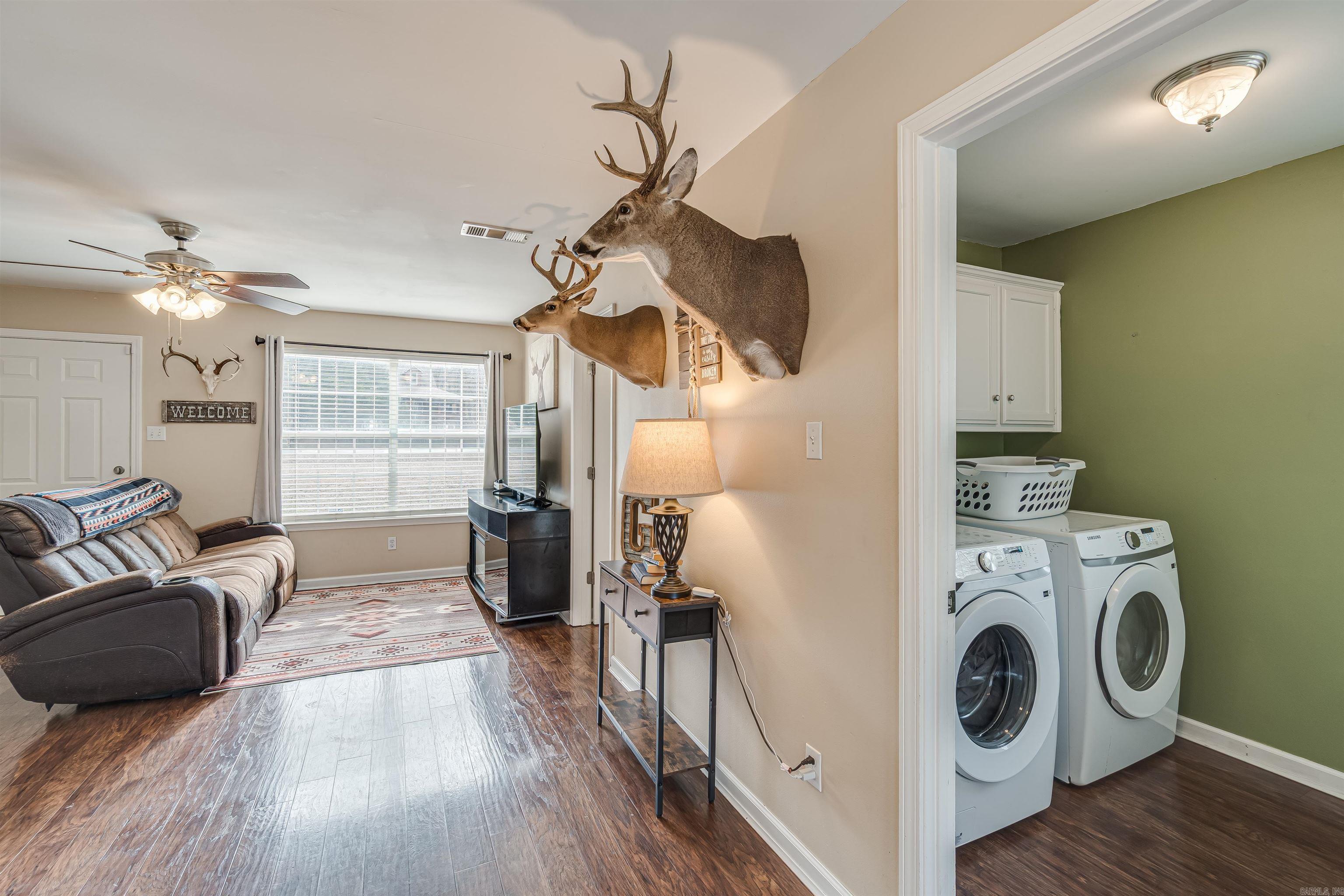 OAKRIDGE - Residential