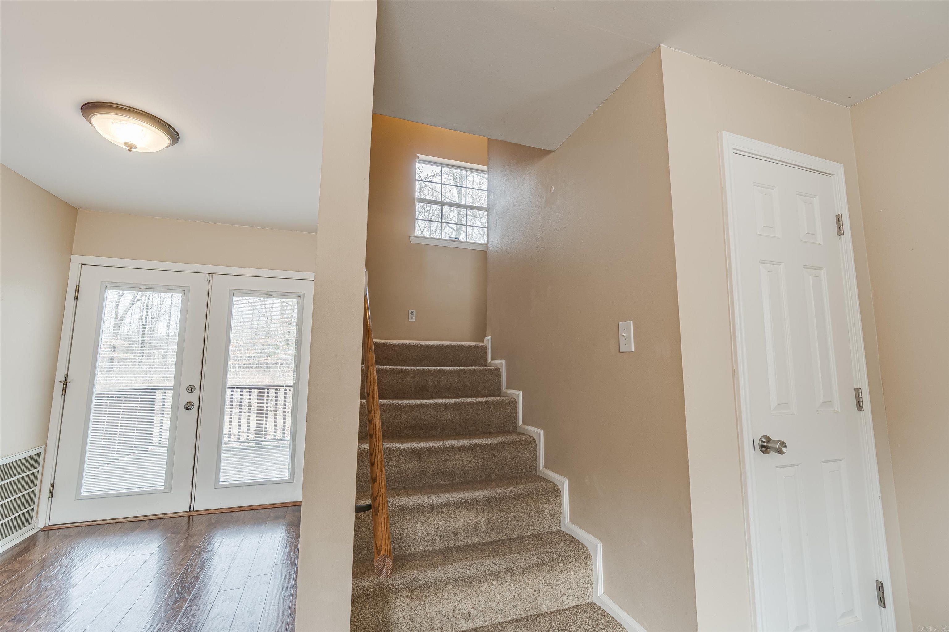 OAKRIDGE - Residential