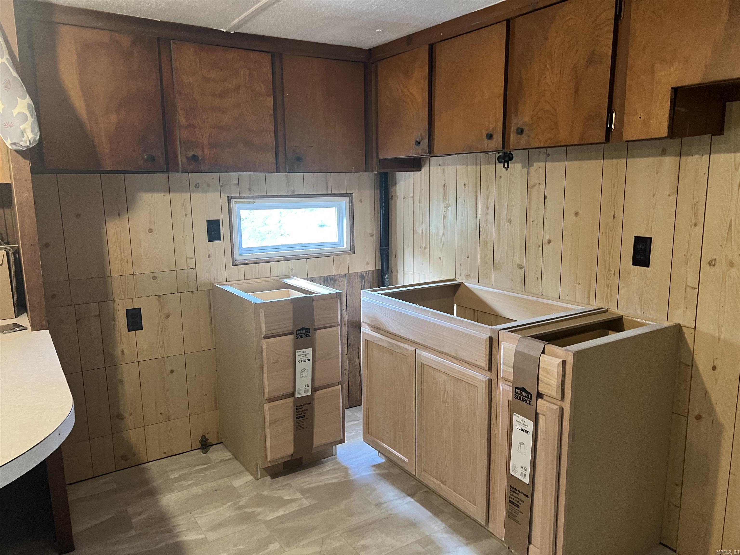 BLACK SPRINGS SUB-CENTERTON - Residential