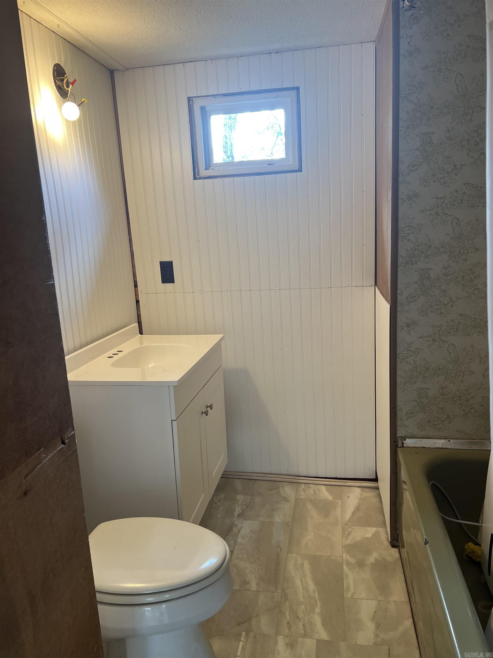BLACK SPRINGS SUB-CENTERTON - Residential