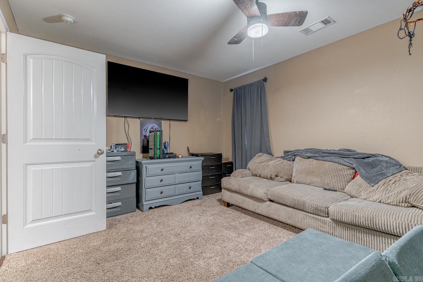 CARRIAGE HILL - Residential