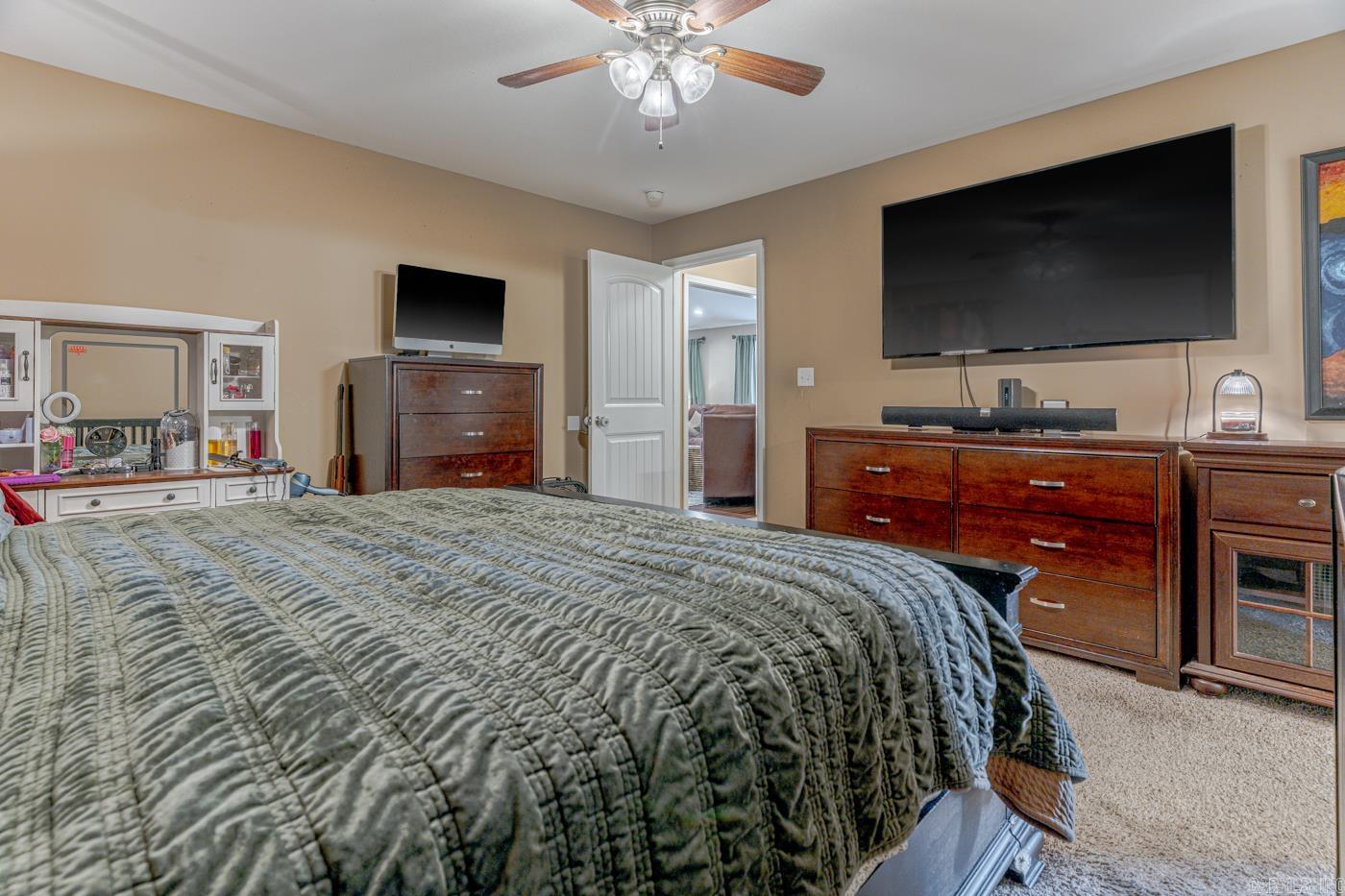 CARRIAGE HILL - Residential