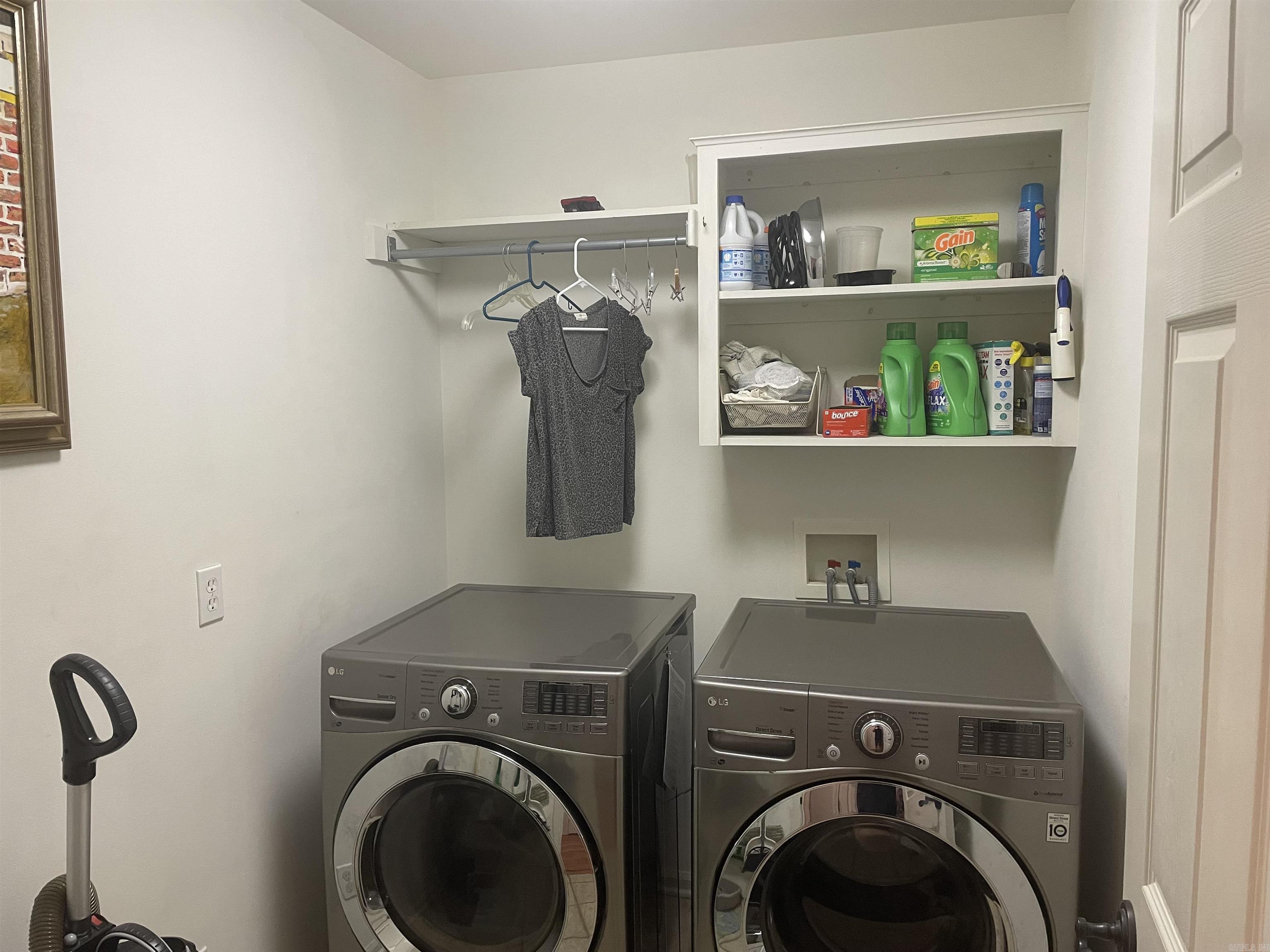 SPRINGHILL FARMS - Residential