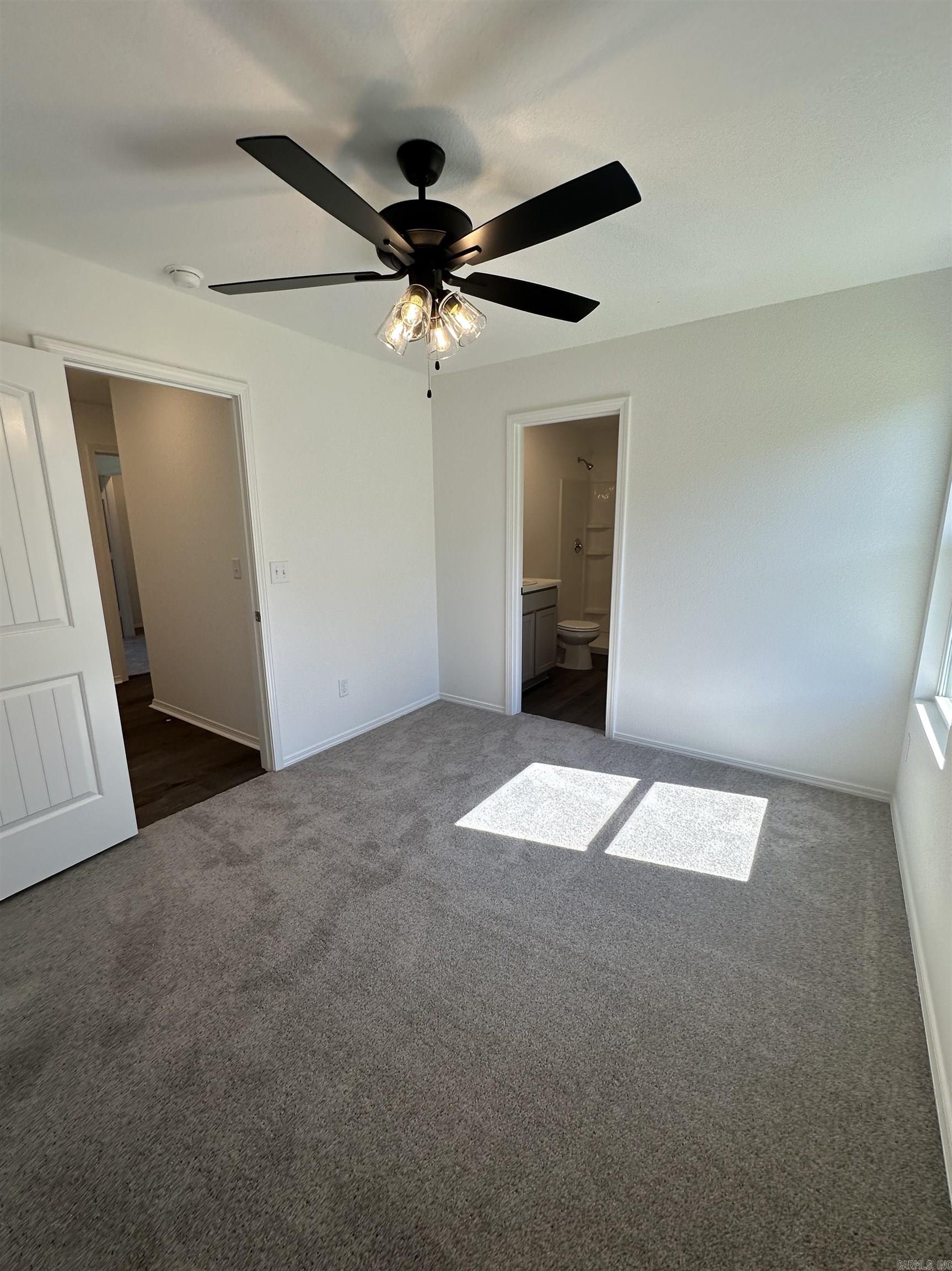 DEERFIELD ESTATES - Residential