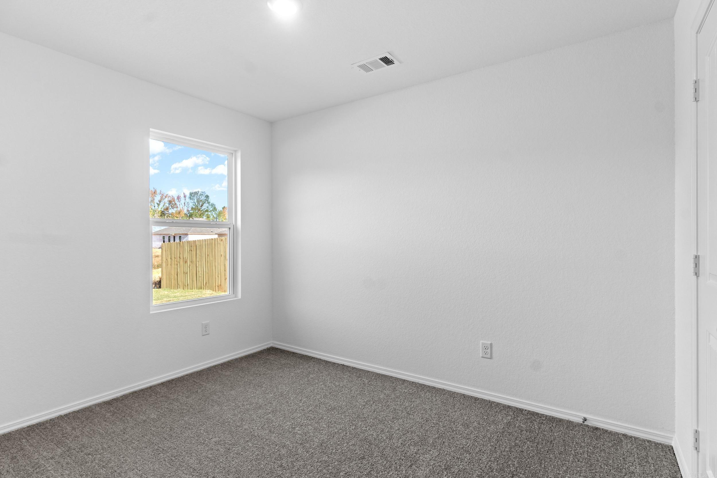 DEERFIELD ESTATES - Residential