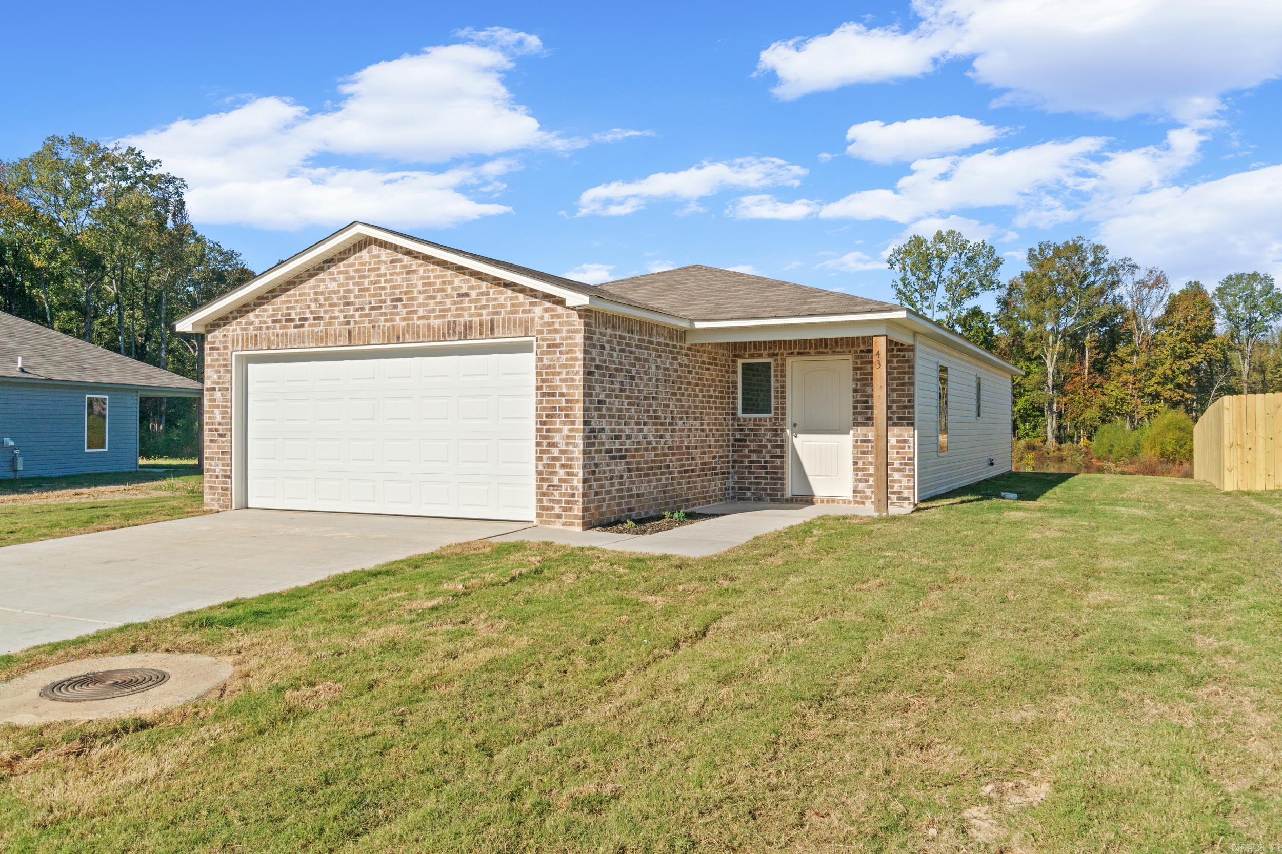 DEERFIELD ESTATES - Residential