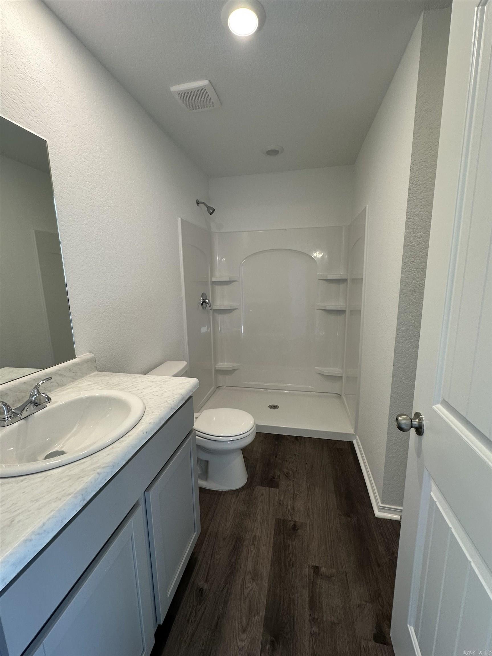 DEERFIELD ESTATES - Residential