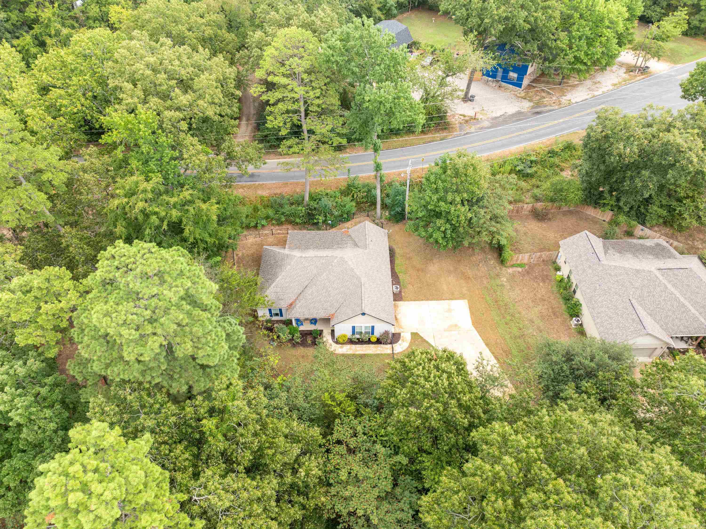 LAKESHORE HARBOR - Residential