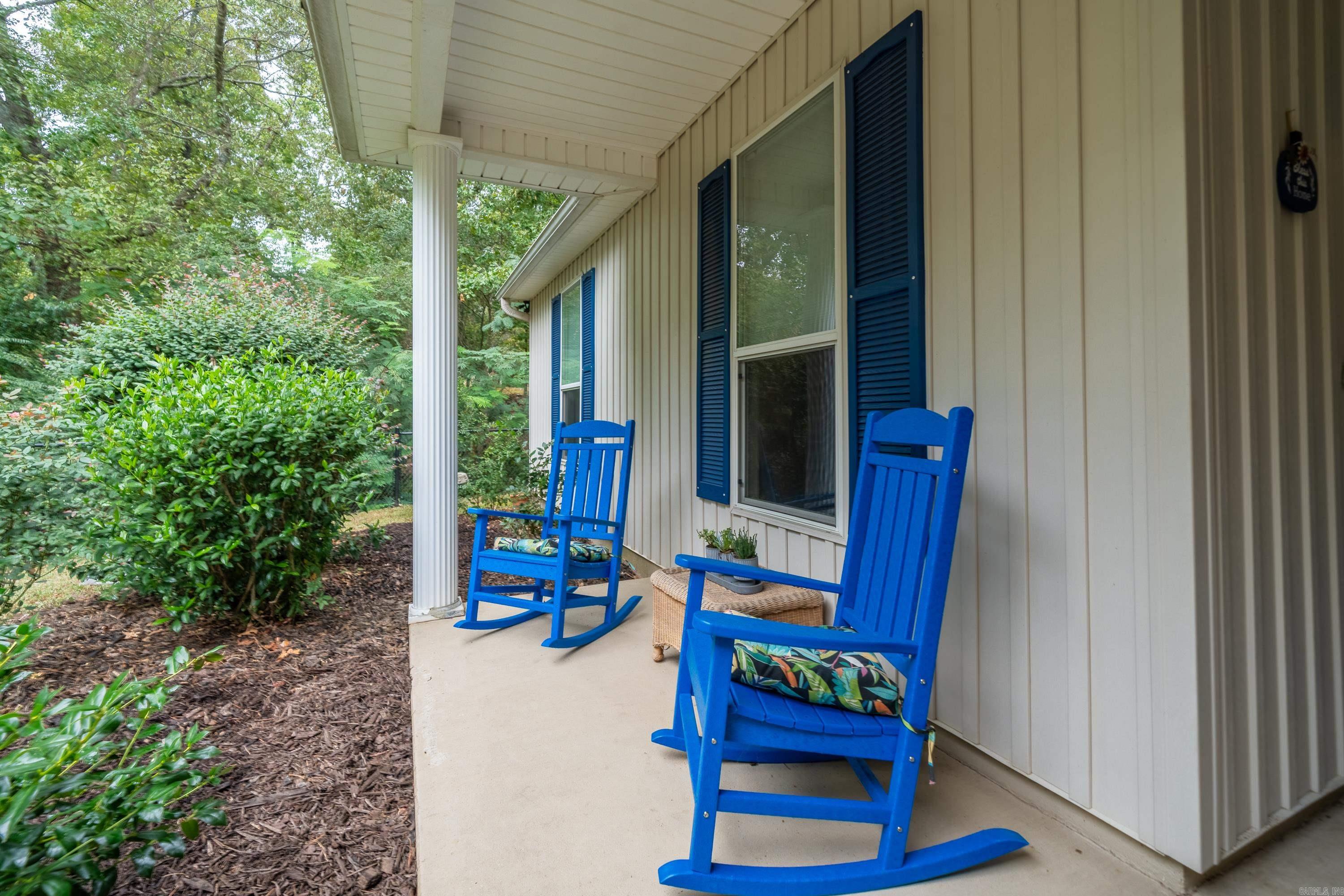 LAKESHORE HARBOR - Residential