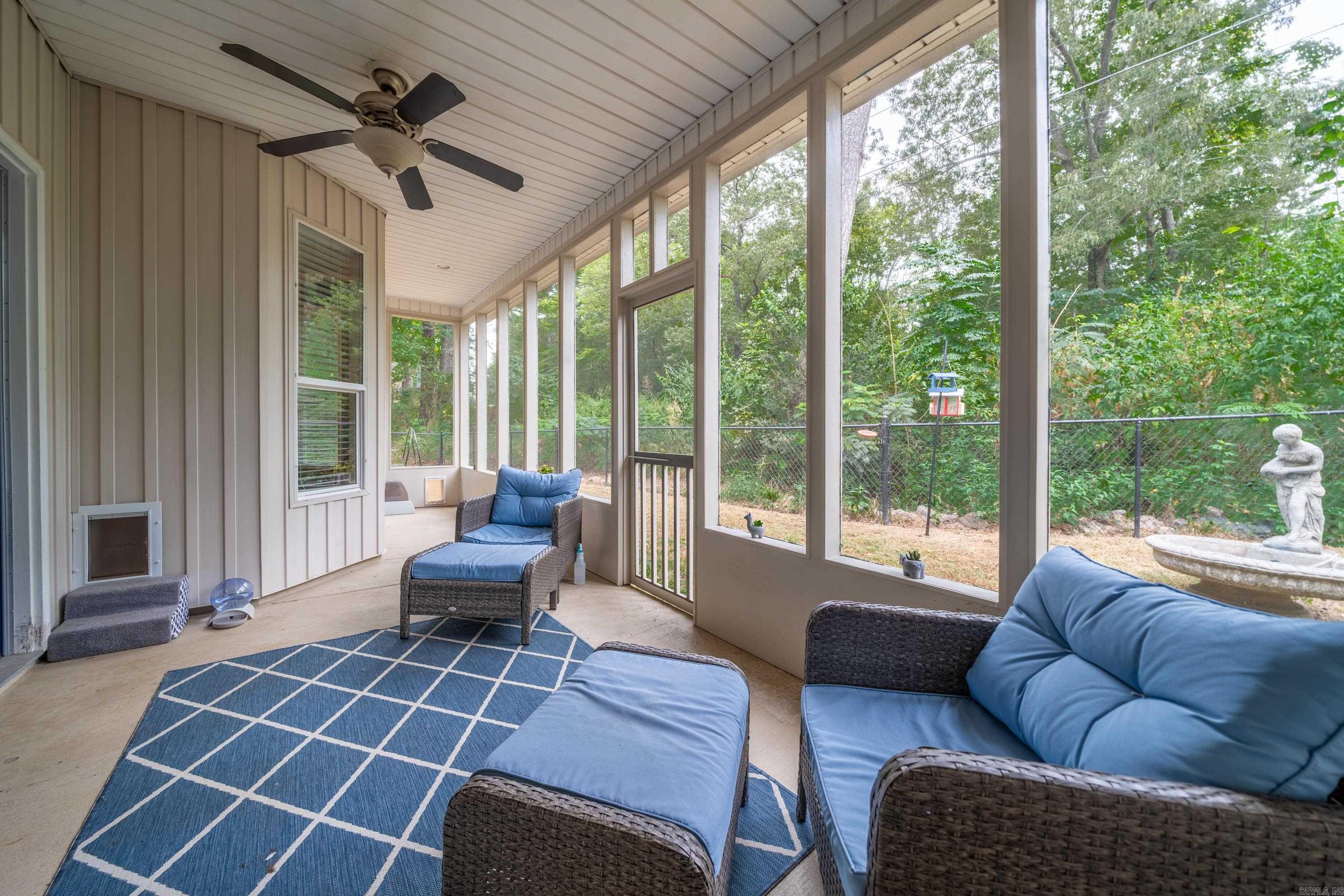 LAKESHORE HARBOR - Residential