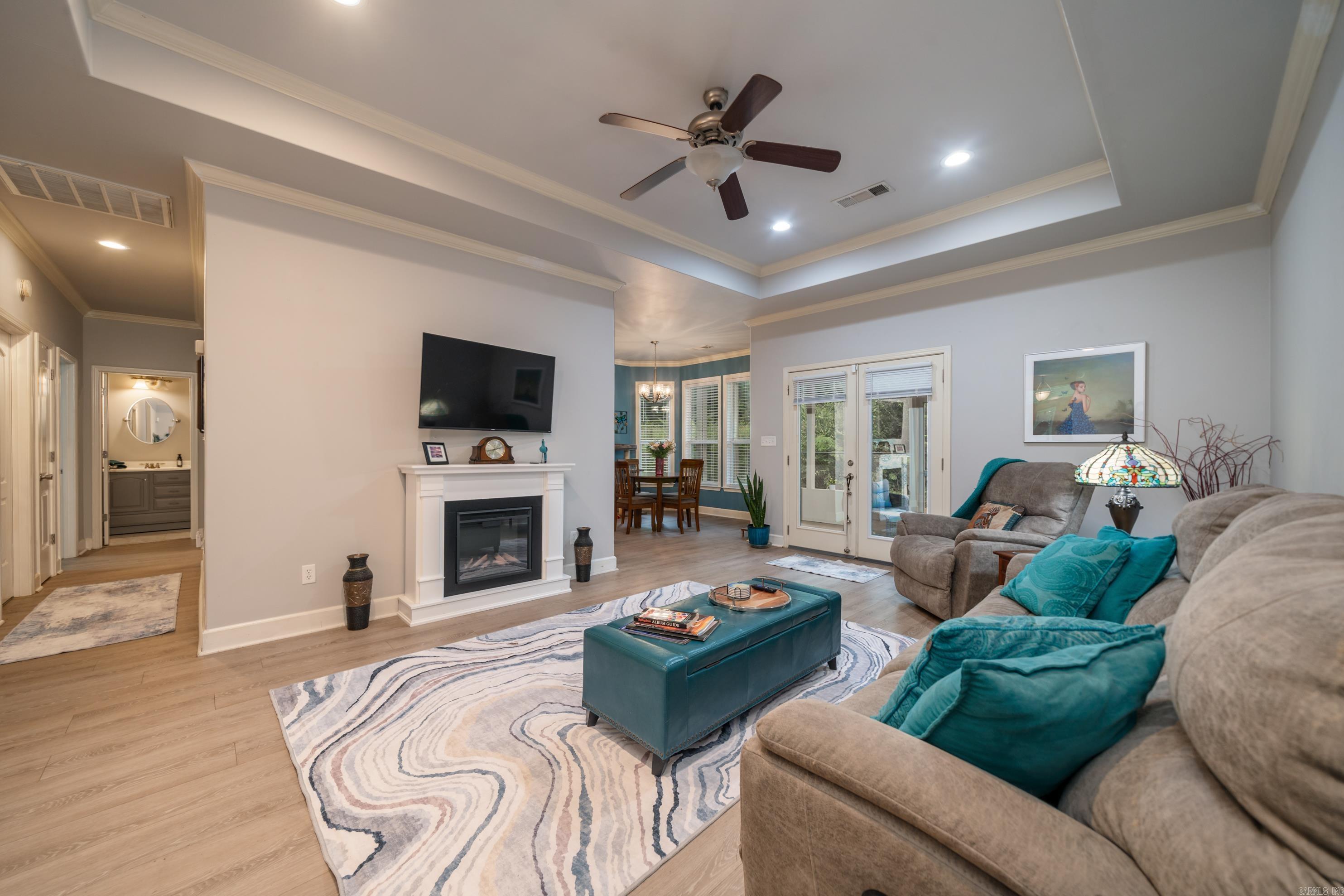 LAKESHORE HARBOR - Residential