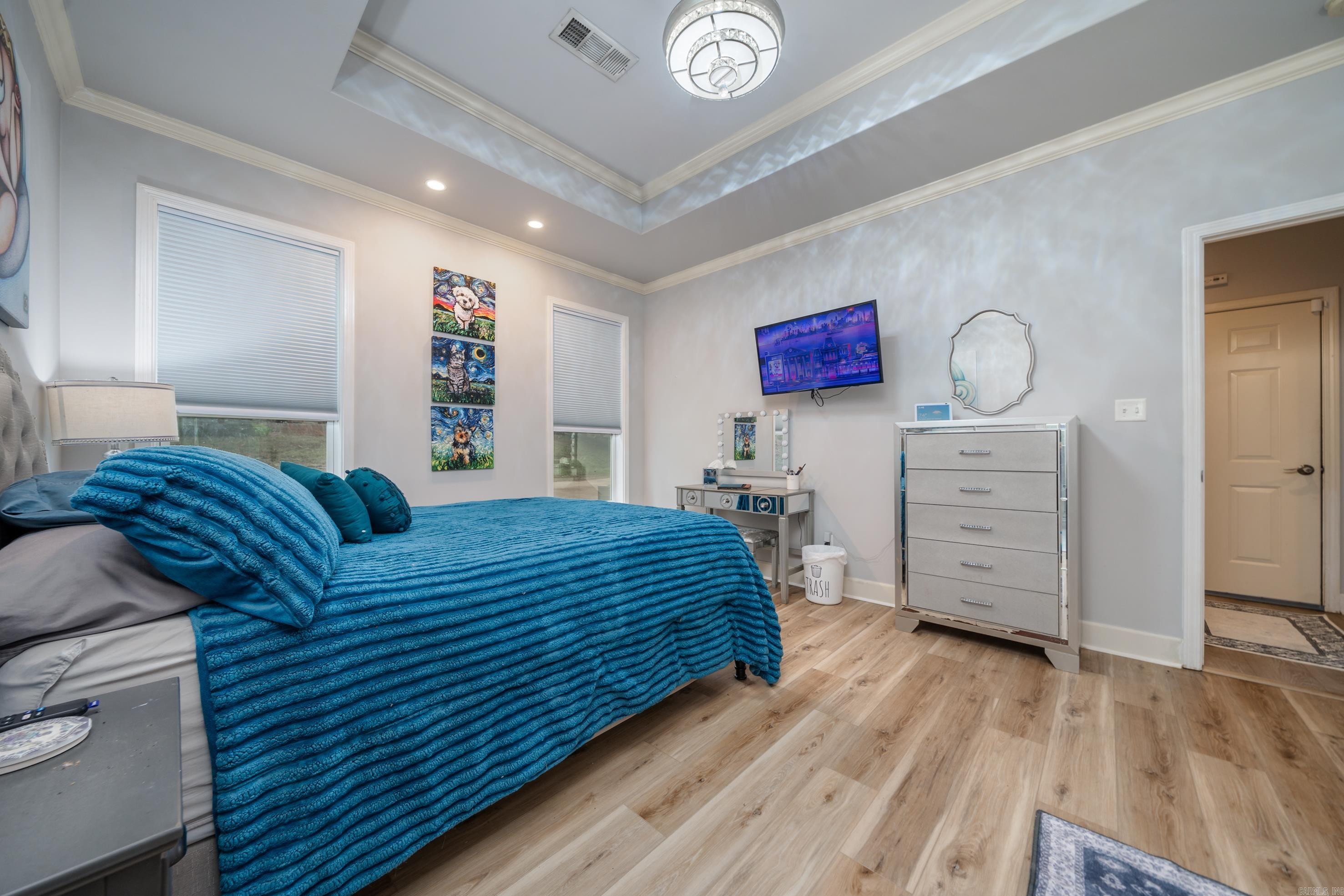 LAKESHORE HARBOR - Residential
