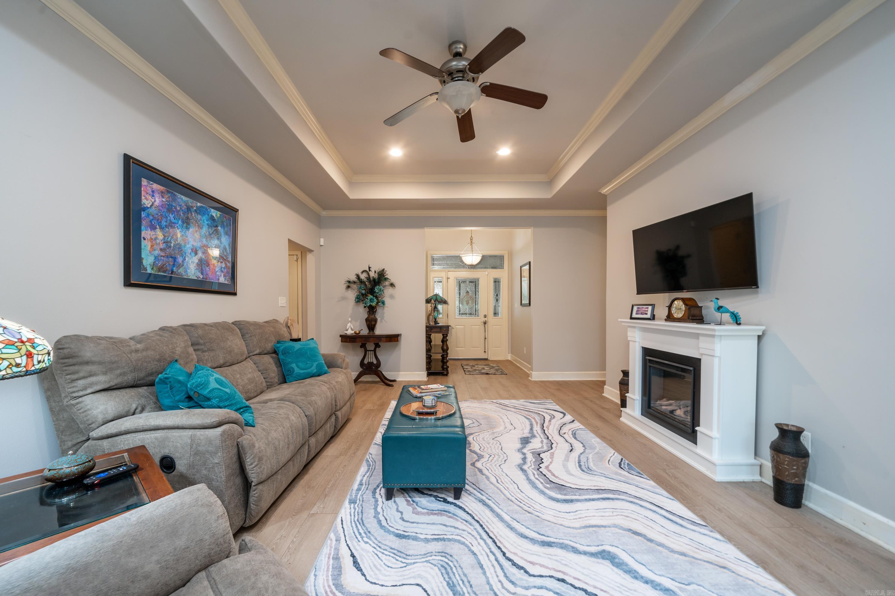 LAKESHORE HARBOR - Residential