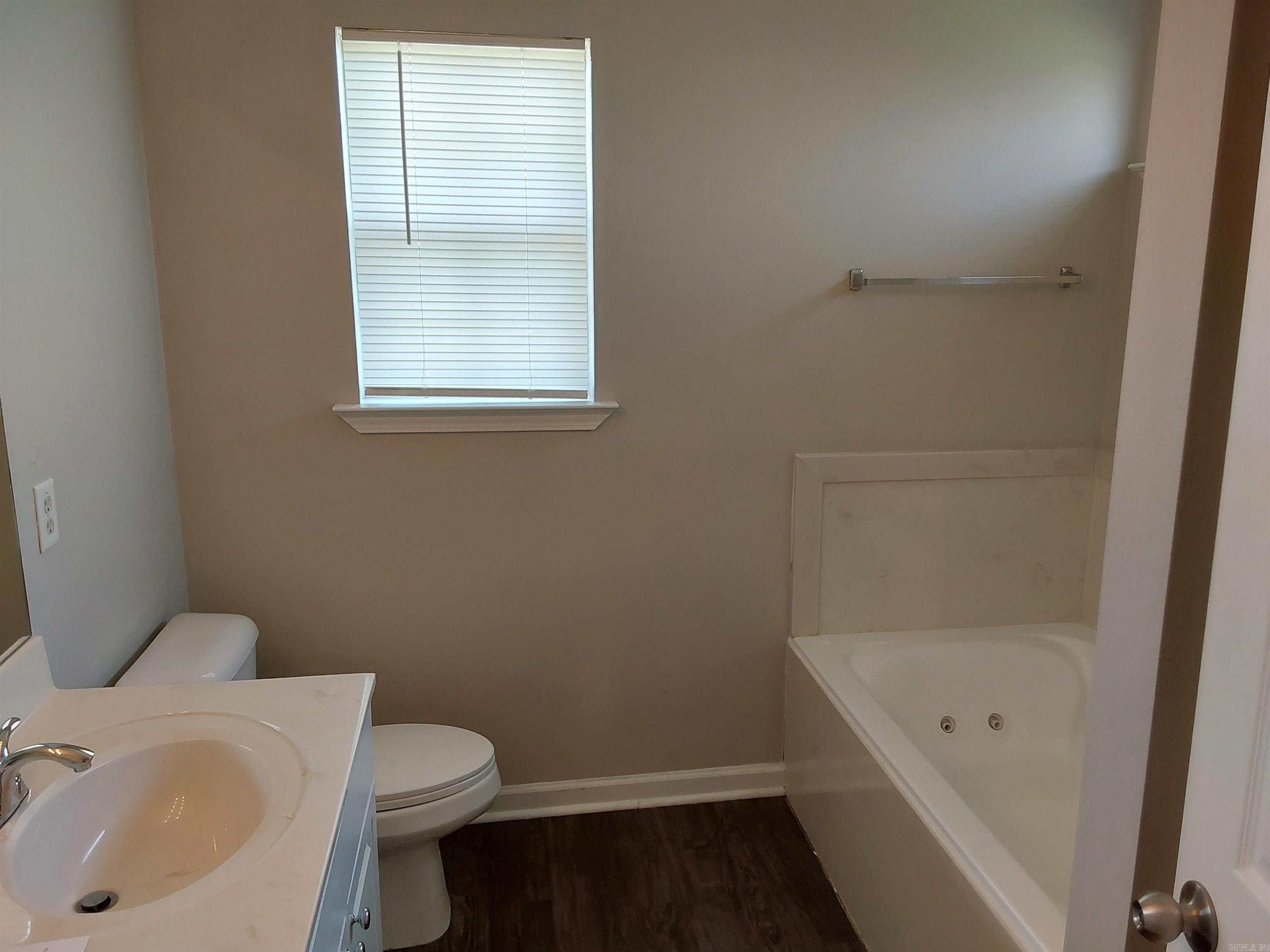 GREENWOOD ACRES - Residential