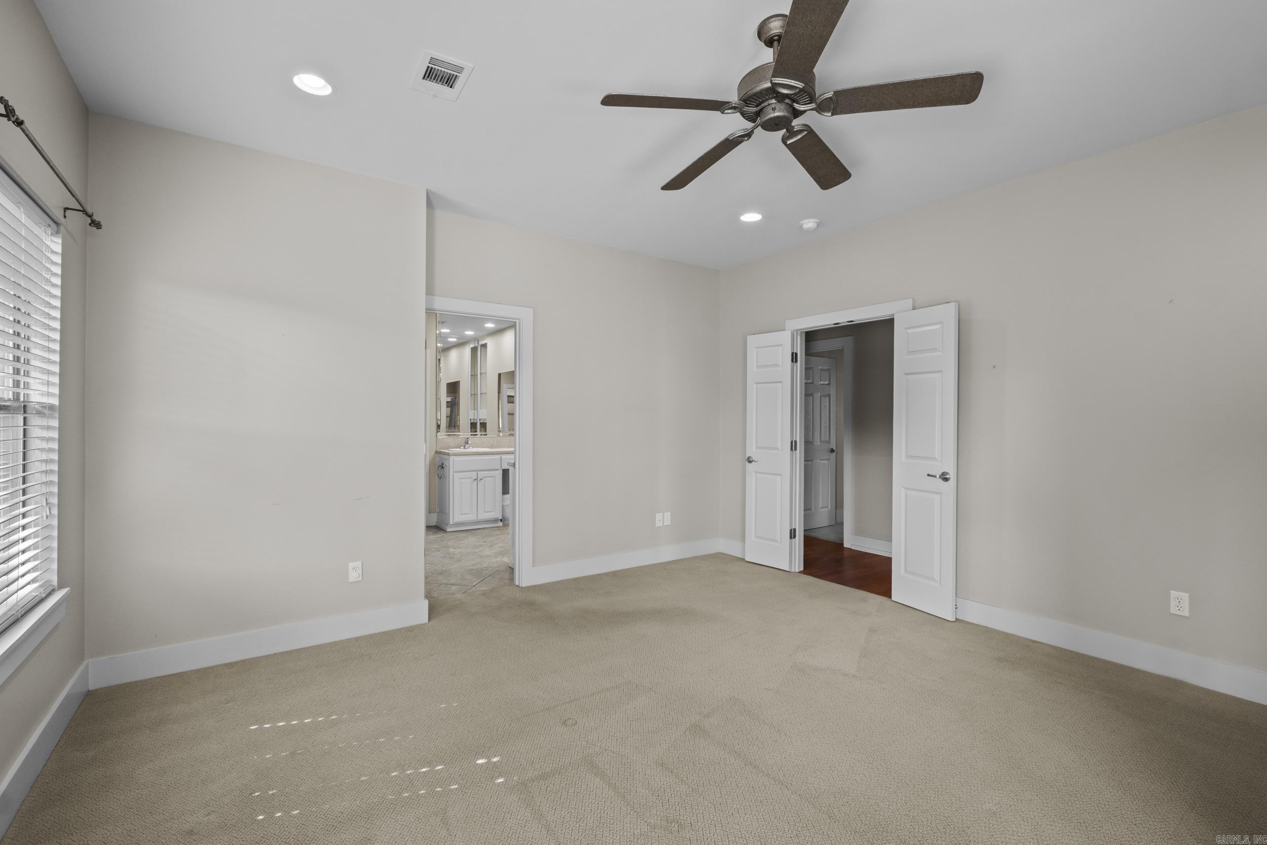 MILLERS CROSSING - Residential