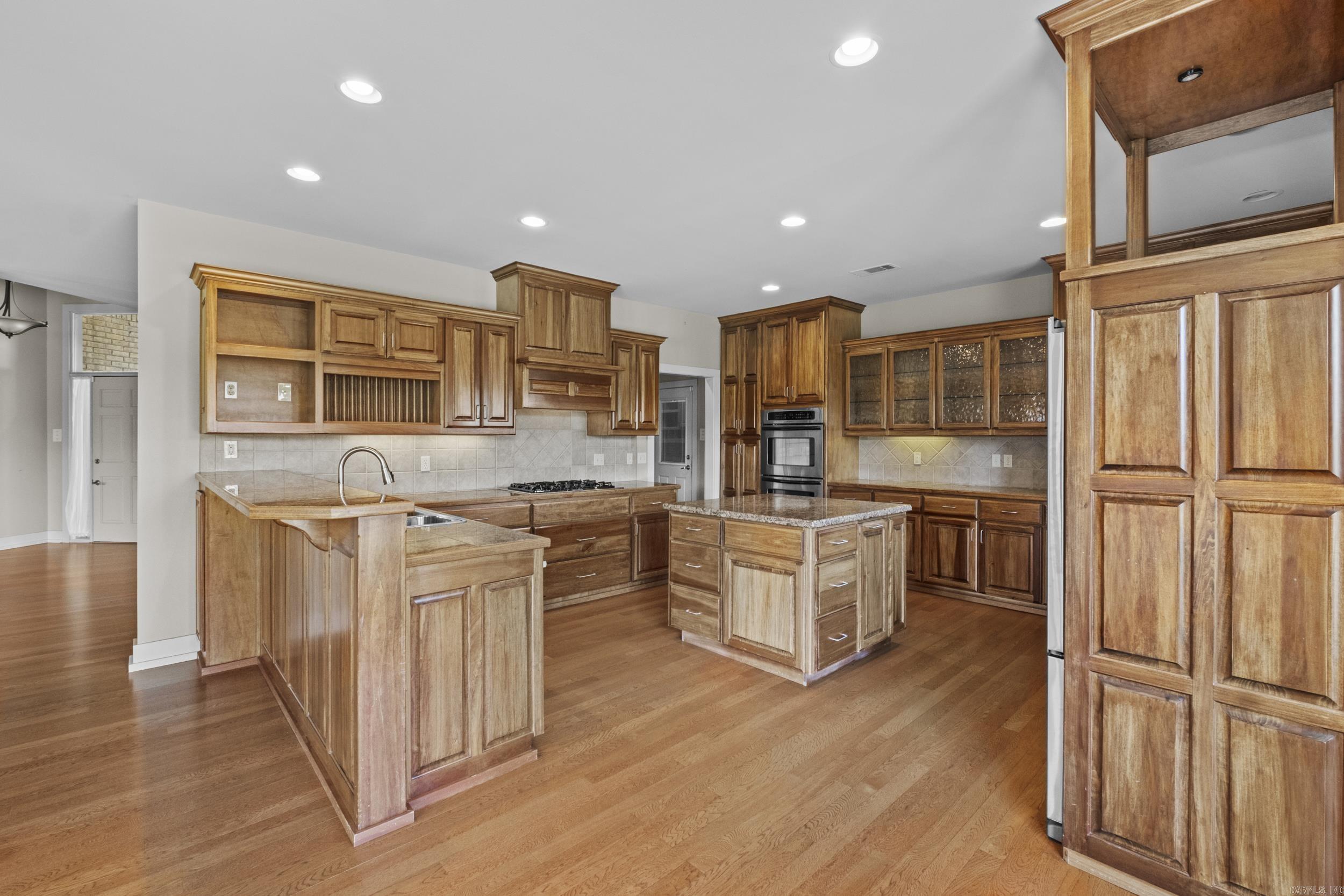 MILLERS CROSSING - Residential