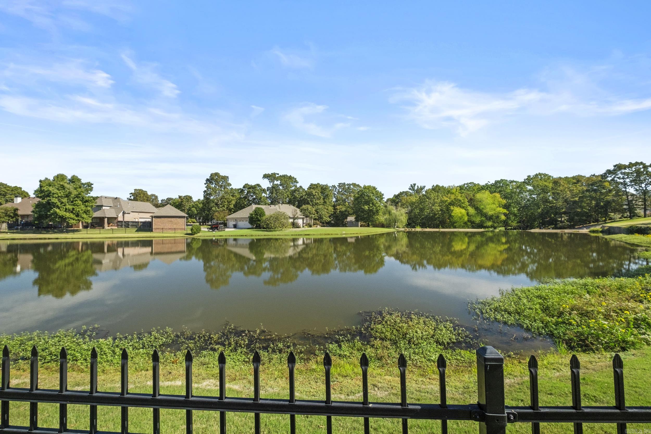 MILLERS CROSSING - Residential
