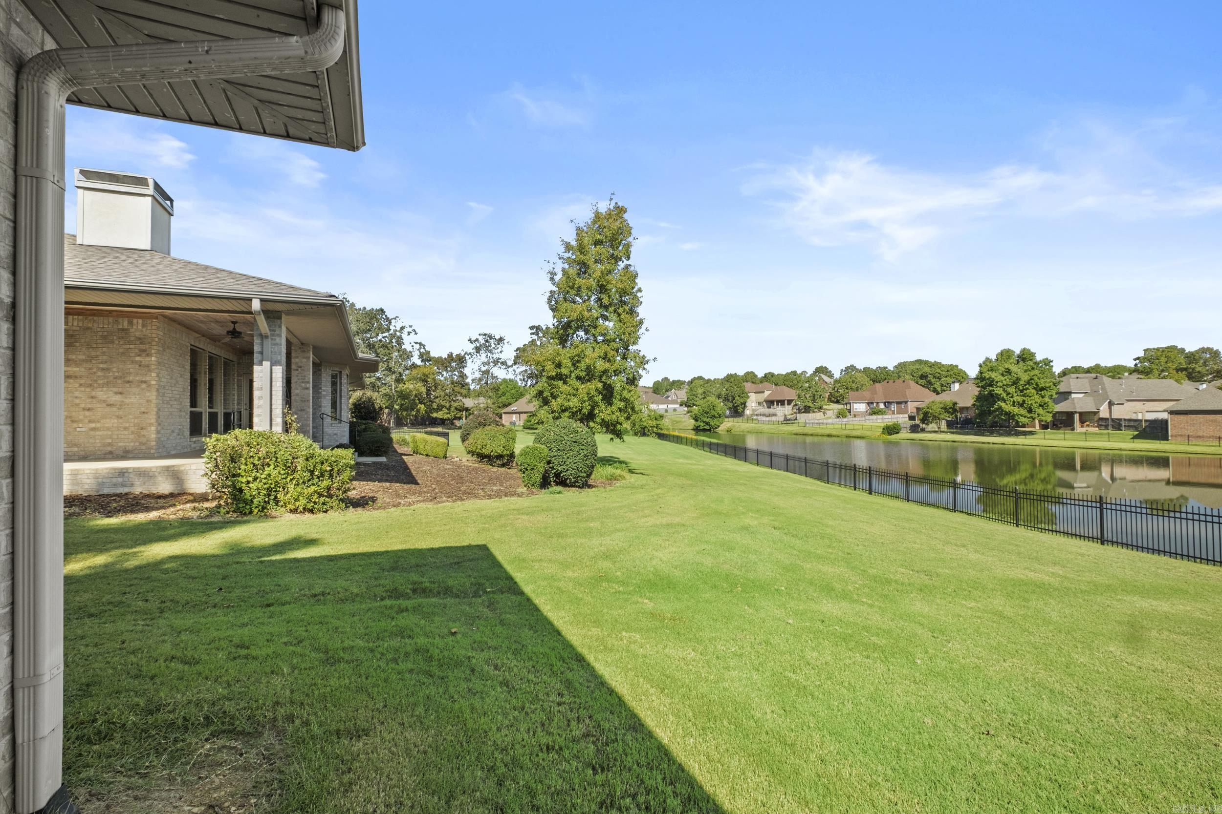 MILLERS CROSSING - Residential
