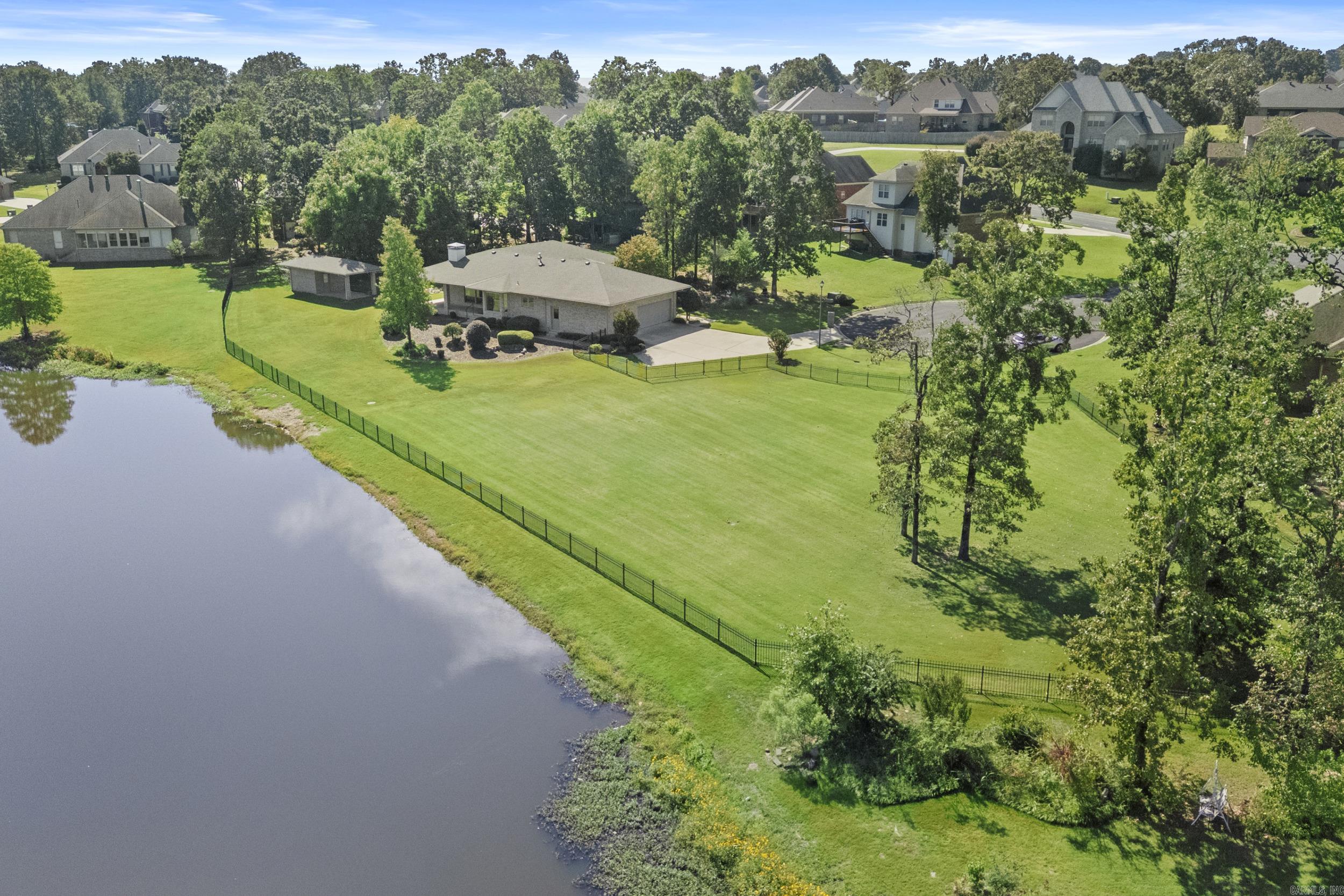 MILLERS CROSSING - Residential