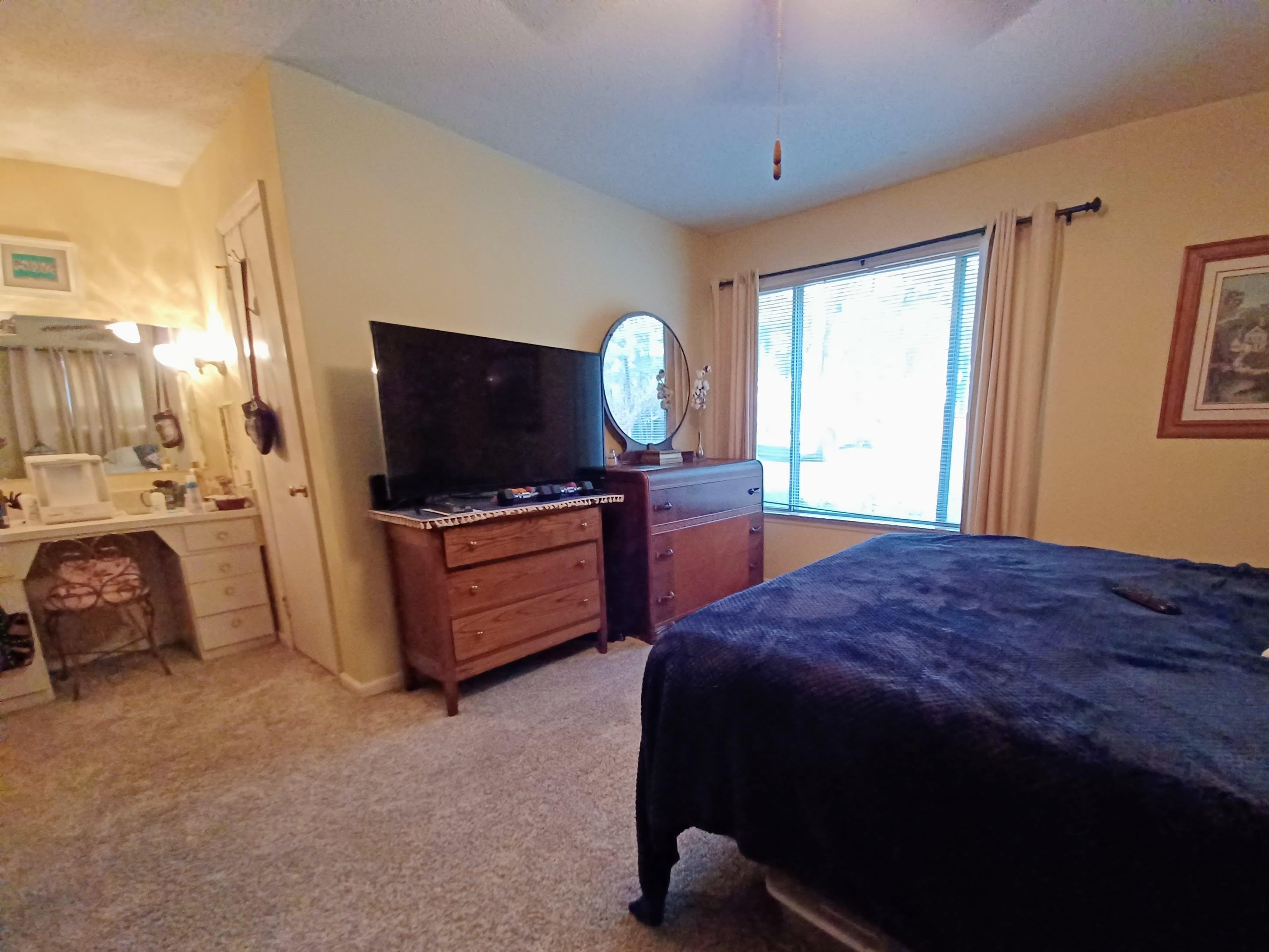 Pioneer Village Manor - Residential