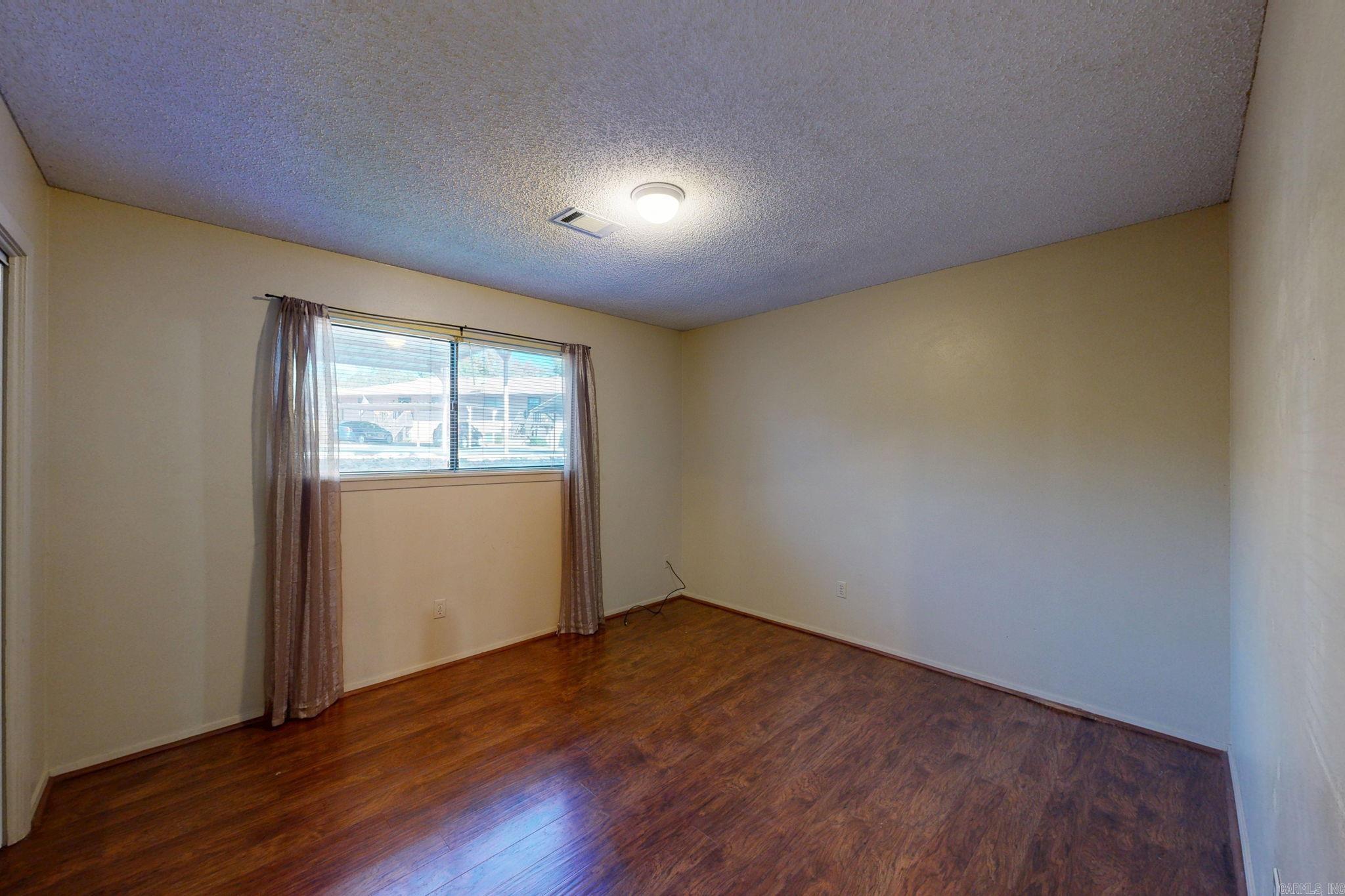 WILLOWBROOK TERRACE HPR - Residential