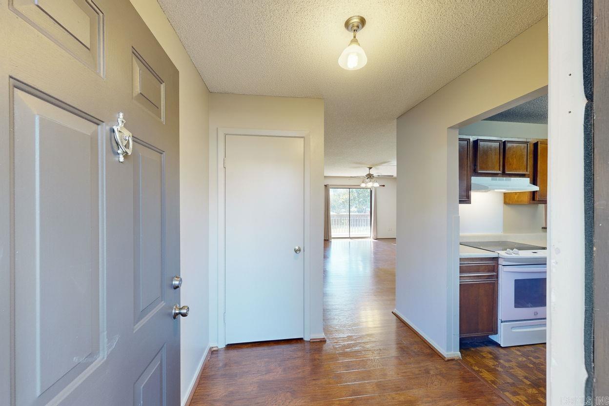 WILLOWBROOK TERRACE HPR - Residential