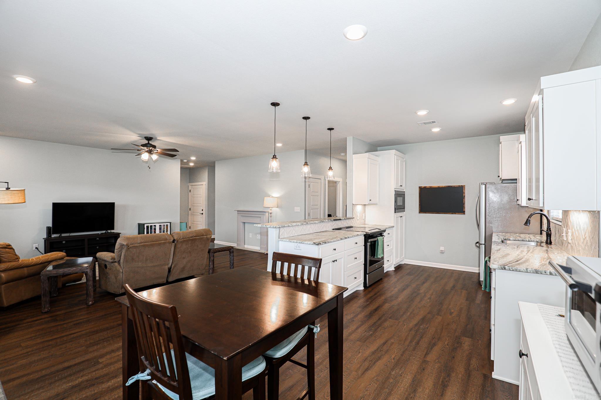 RICHLAND HILLS - Residential