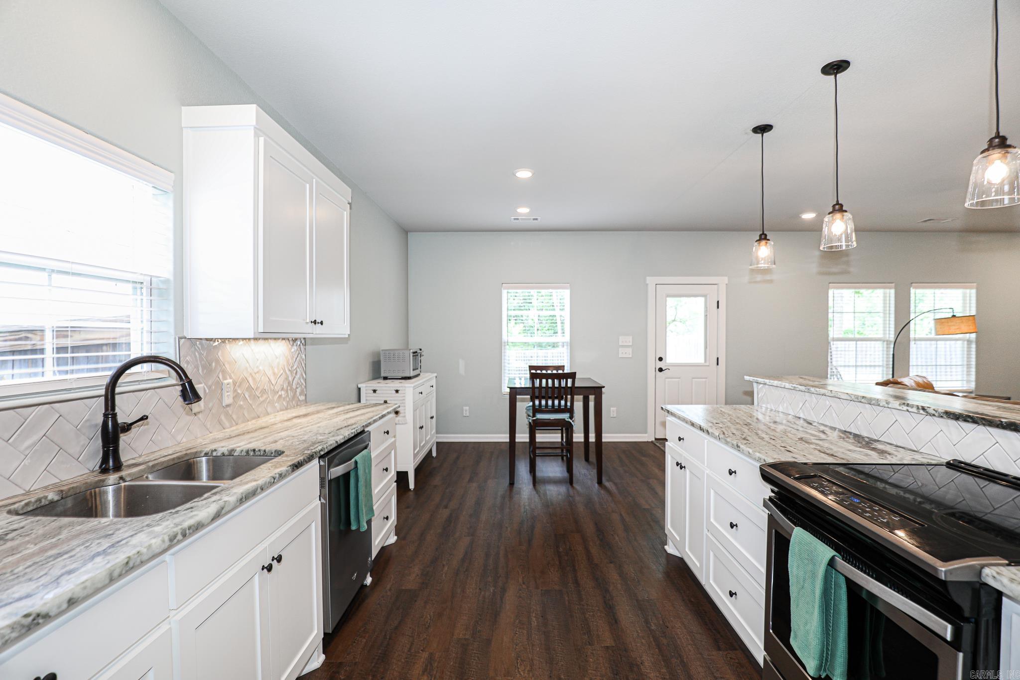 RICHLAND HILLS - Residential