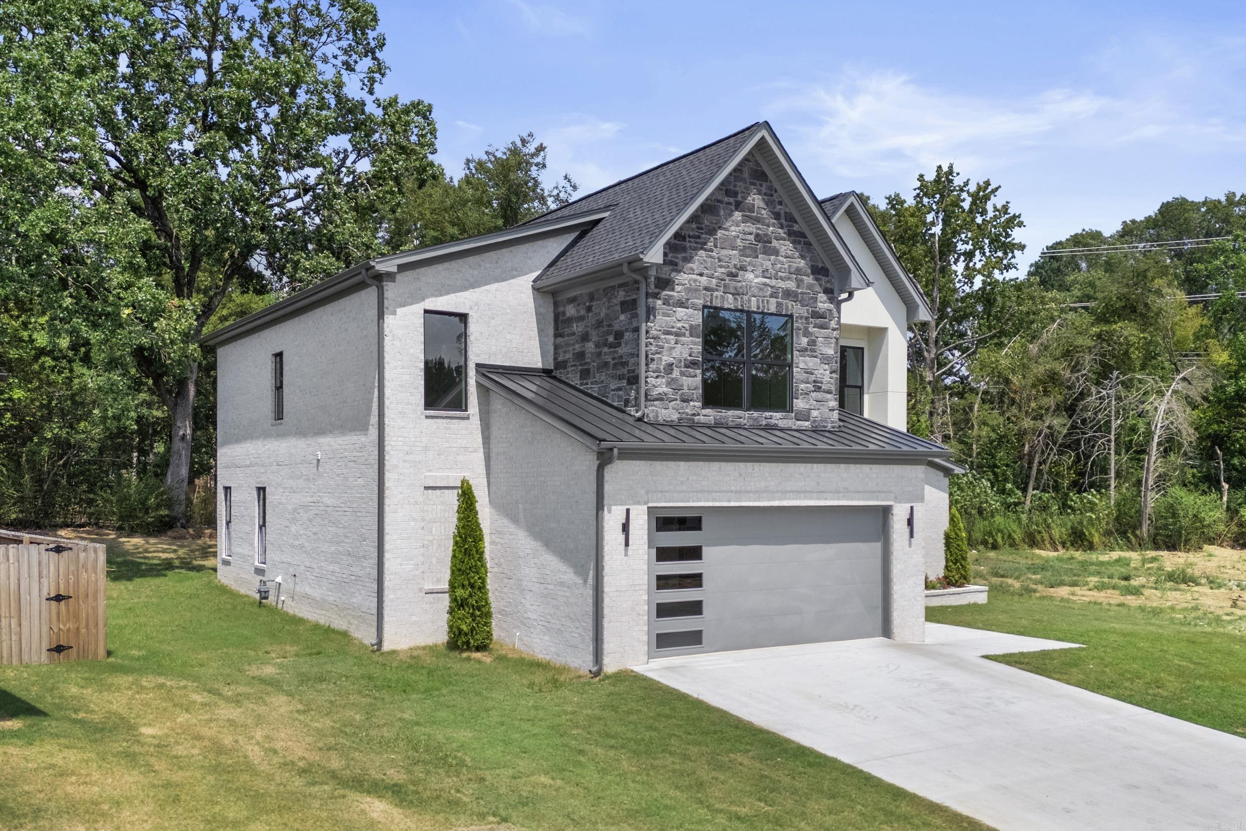 SYLVIA SPRINGS SUBDIVISION - Residential