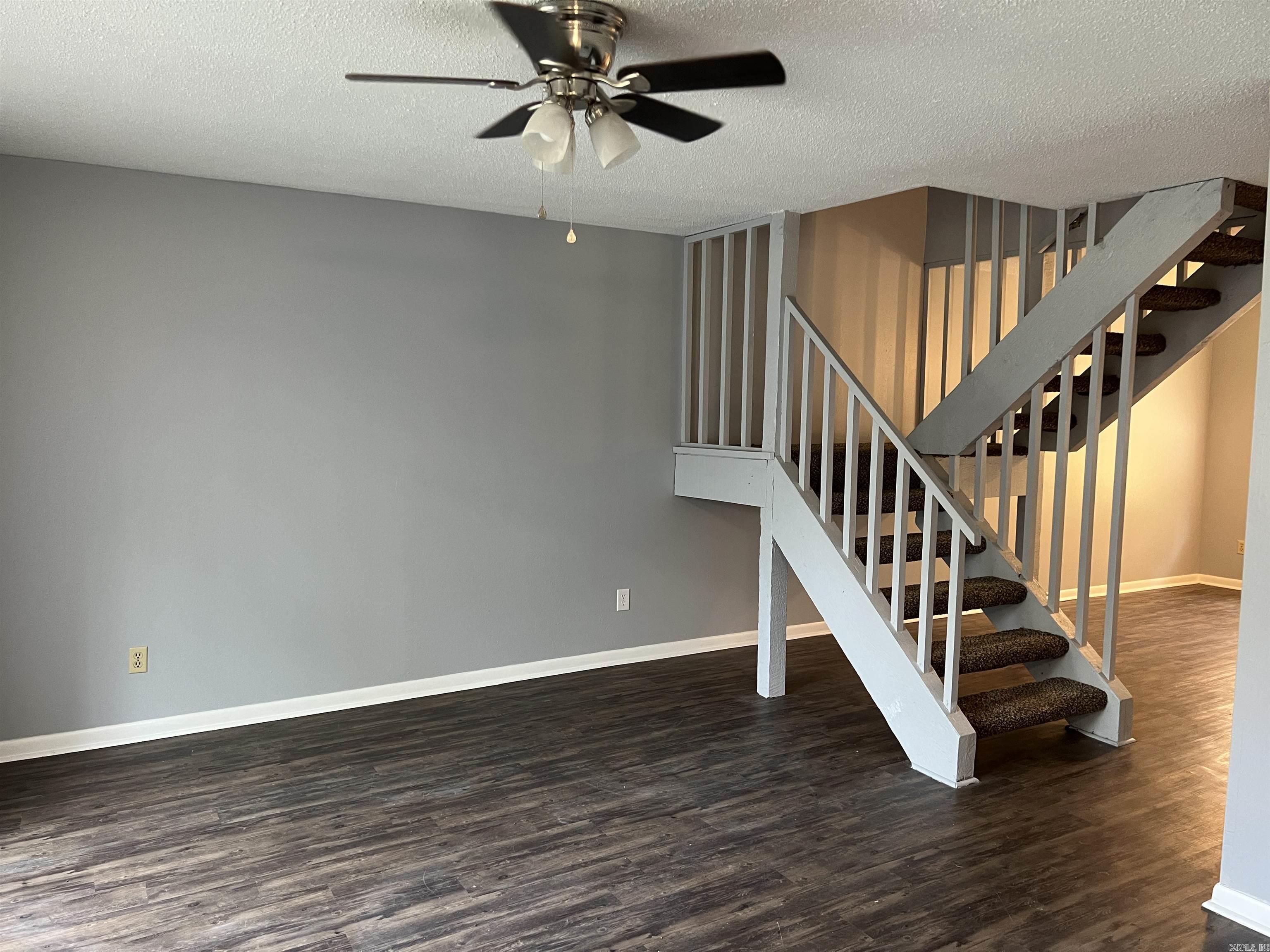 GREENBRIAR HORZ PROP REGIME - Residential