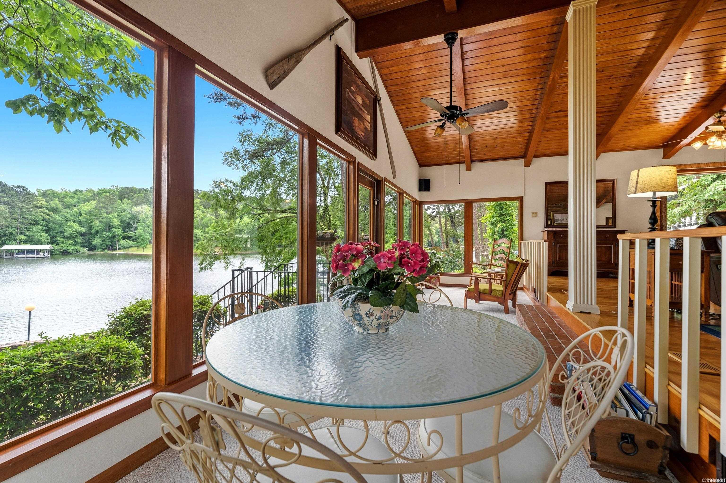 LAKECREST - Residential