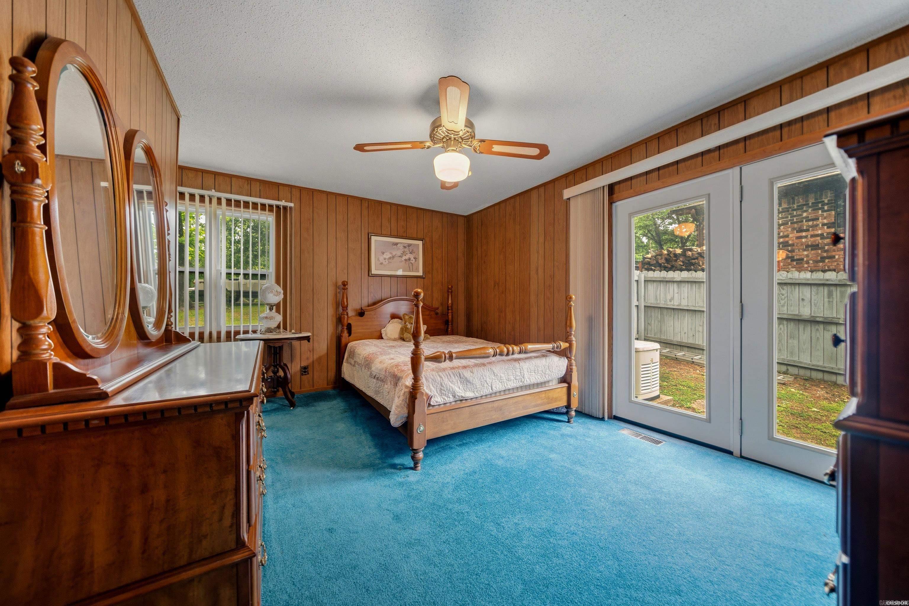 LAKECREST - Residential
