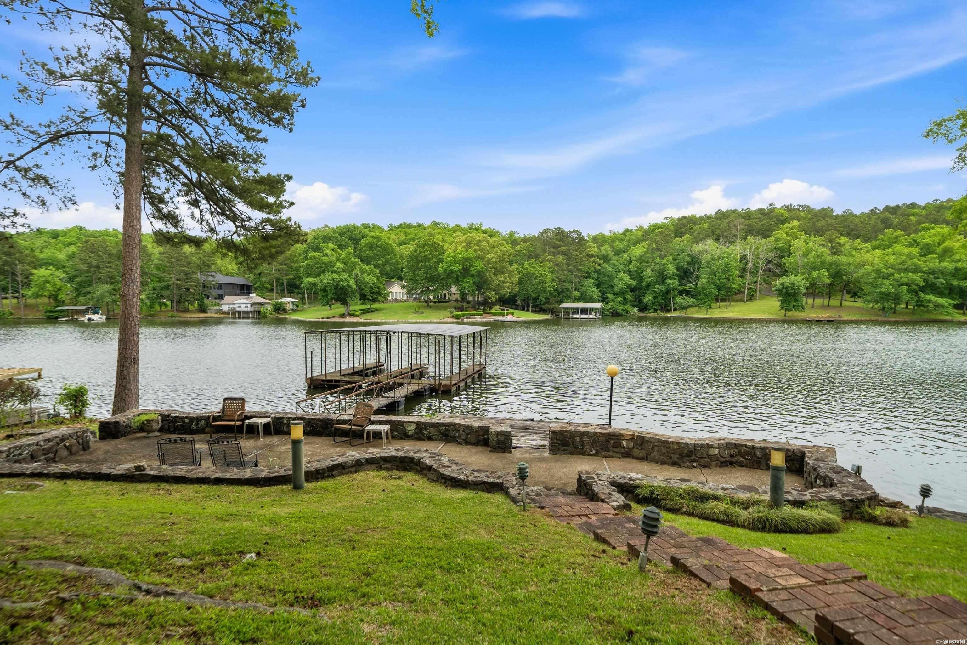 LAKECREST - Residential