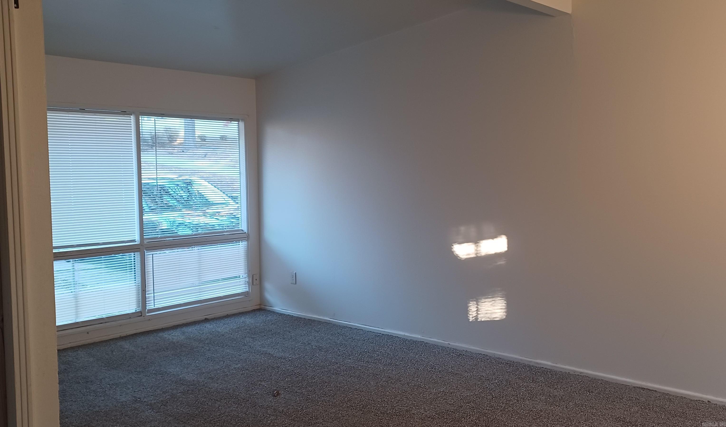 MEADOWCLIFF - Residential