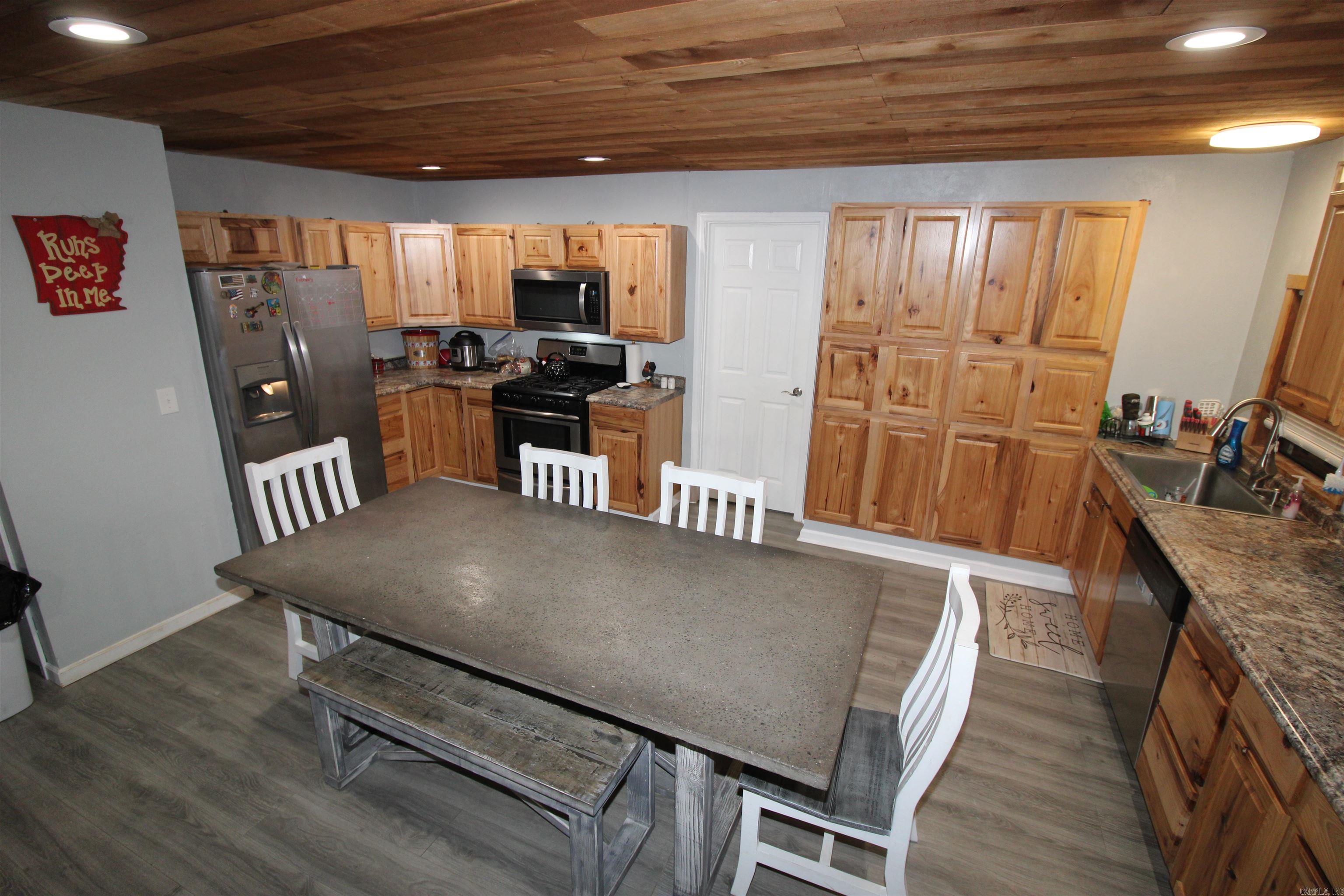 PINEWOODS - Residential