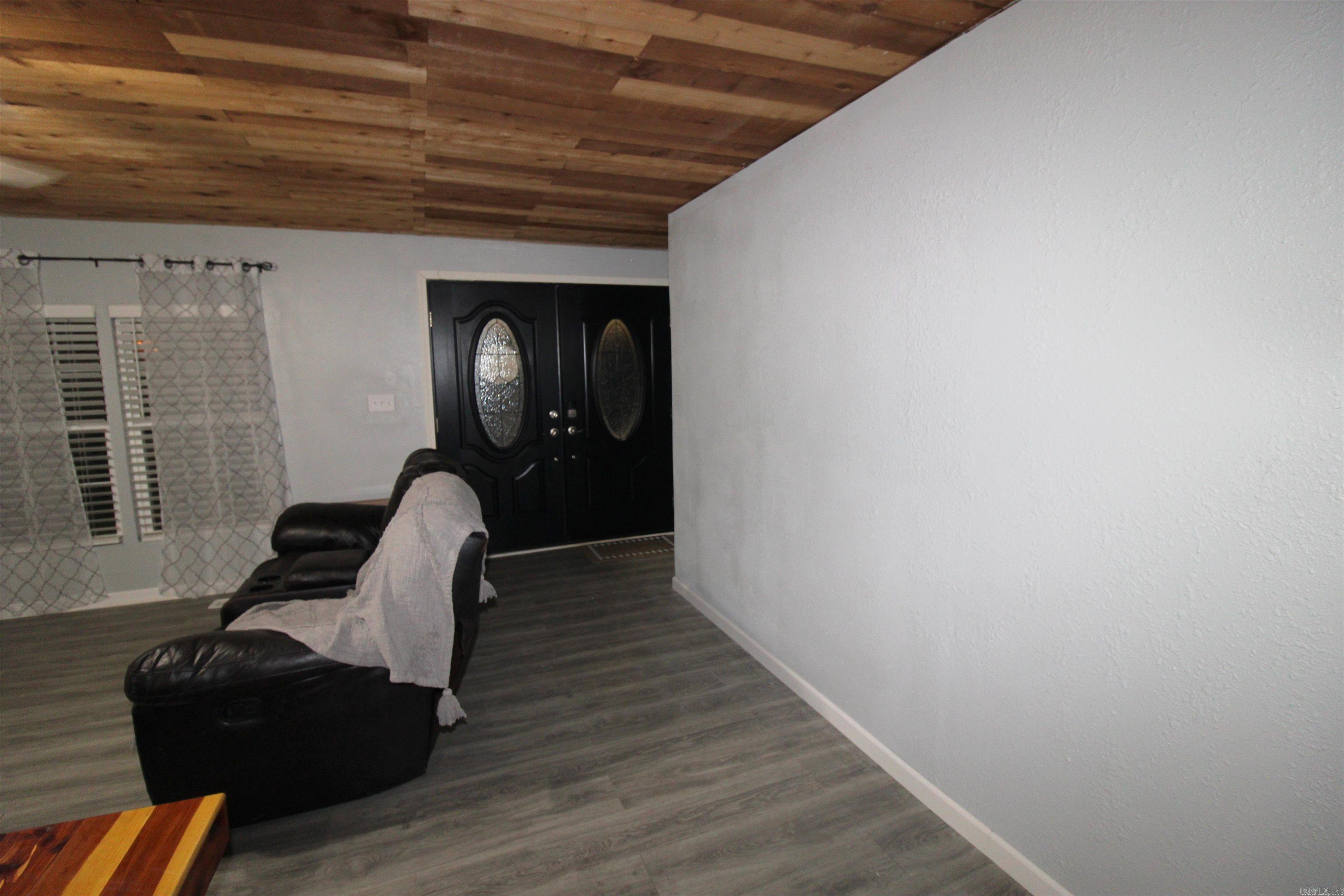 PINEWOODS - Residential