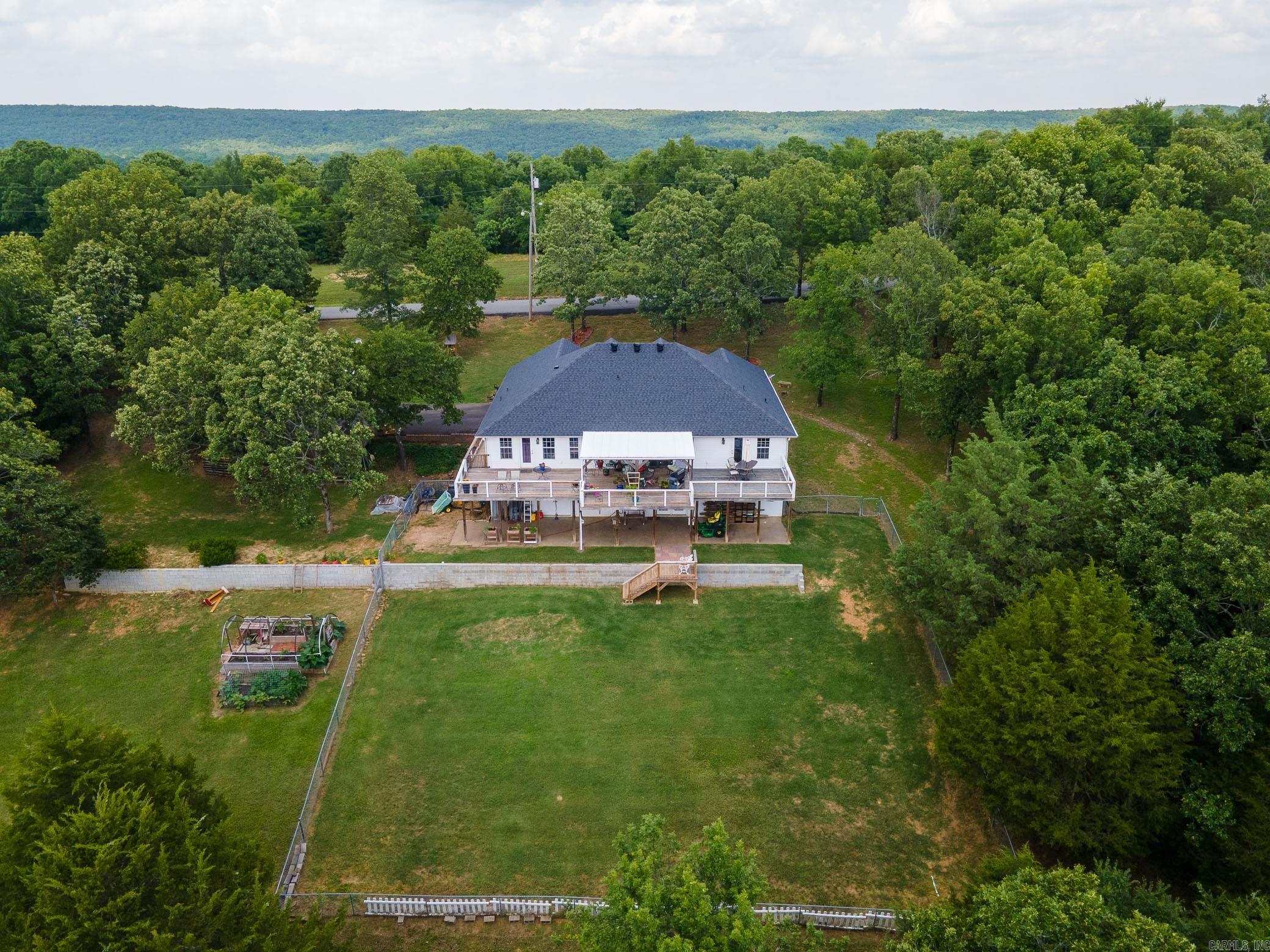 Eagle Nest - Residential